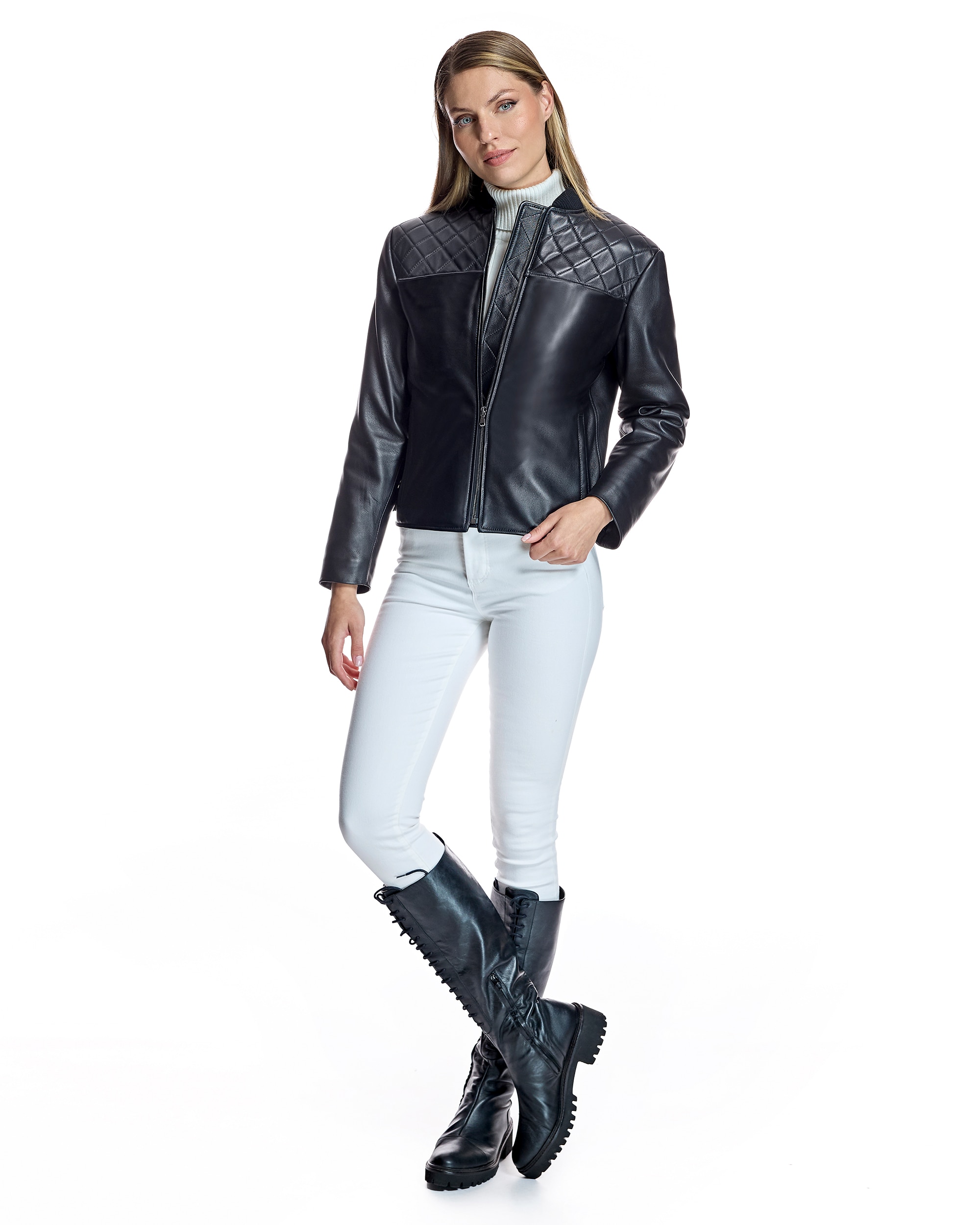 Blusão de Pele com Pala Pespontada Preto-4