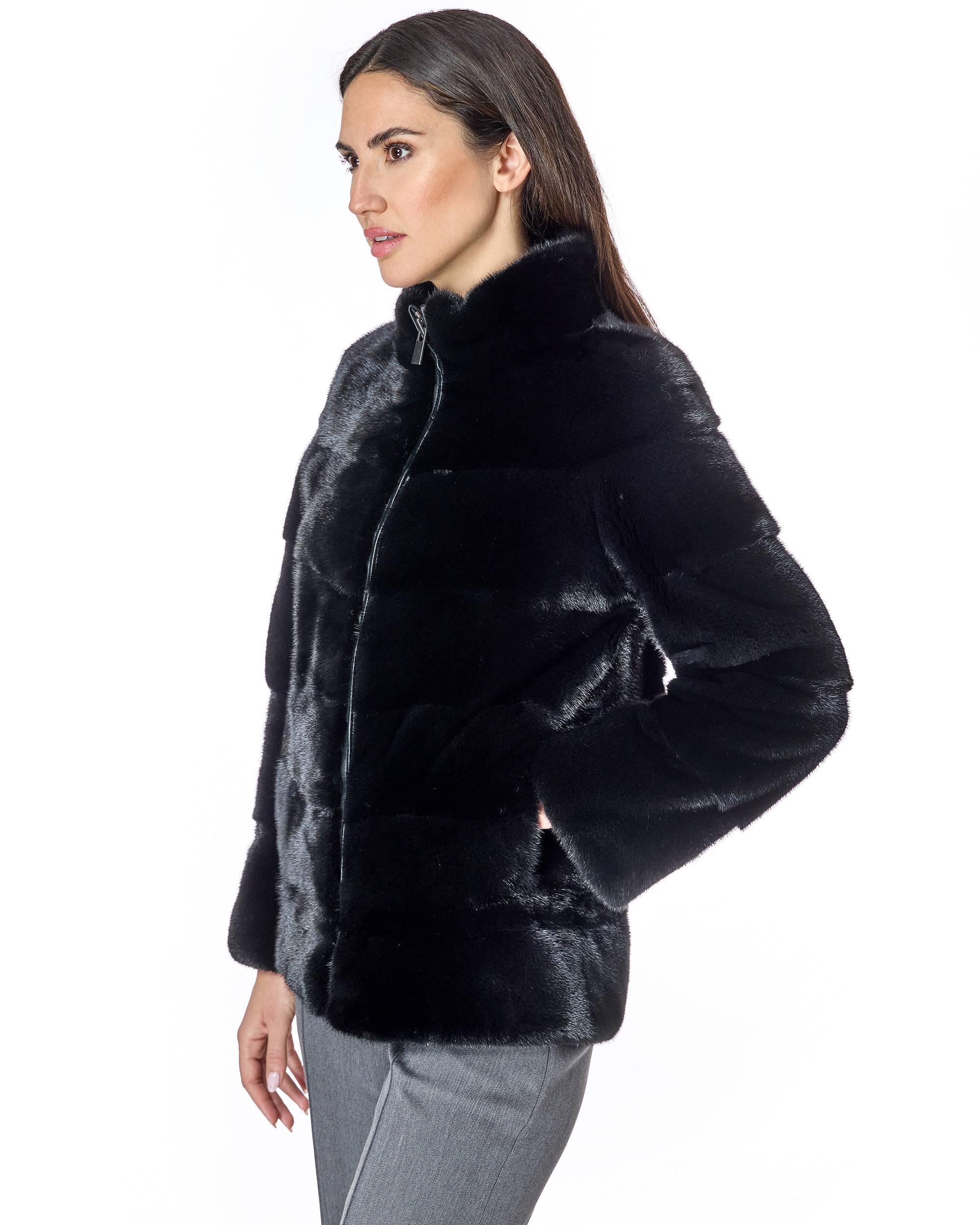 Casaco em Pelo de Vison Horizontal com Gola Alta e Fecho Zip Preto-2