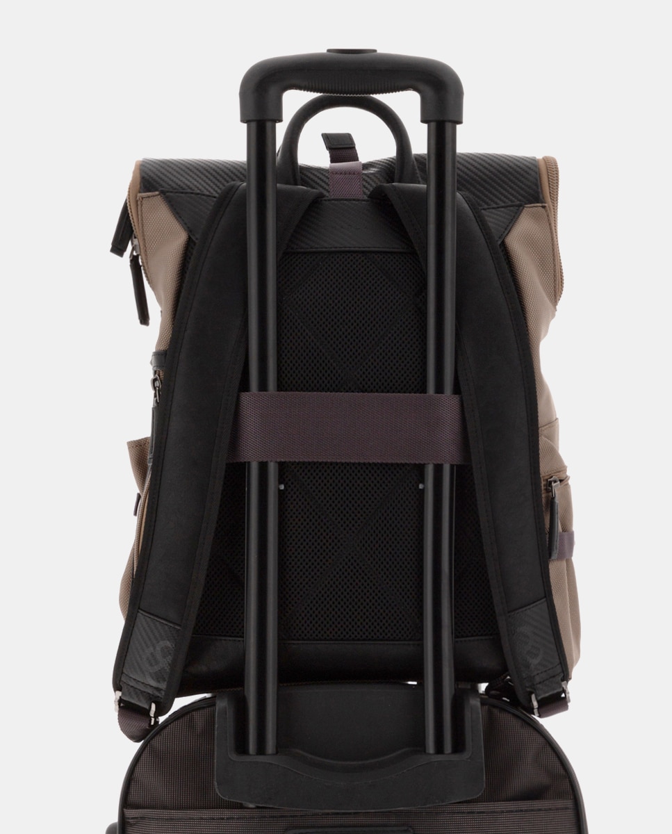 Mochila com Aba Enrolável Bege-5