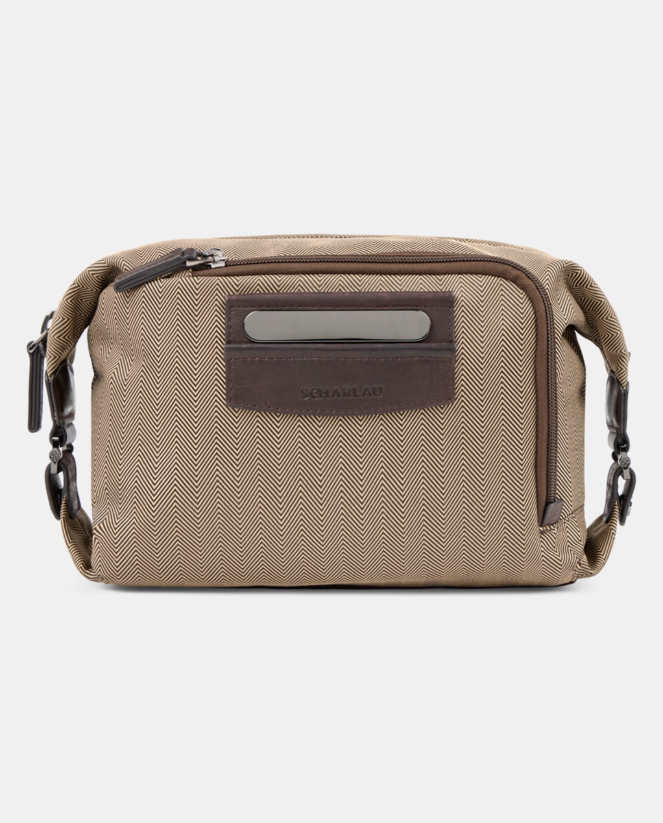 Imagem 0 de Necessaire com Forro Impermeável com Detalhes em Pele