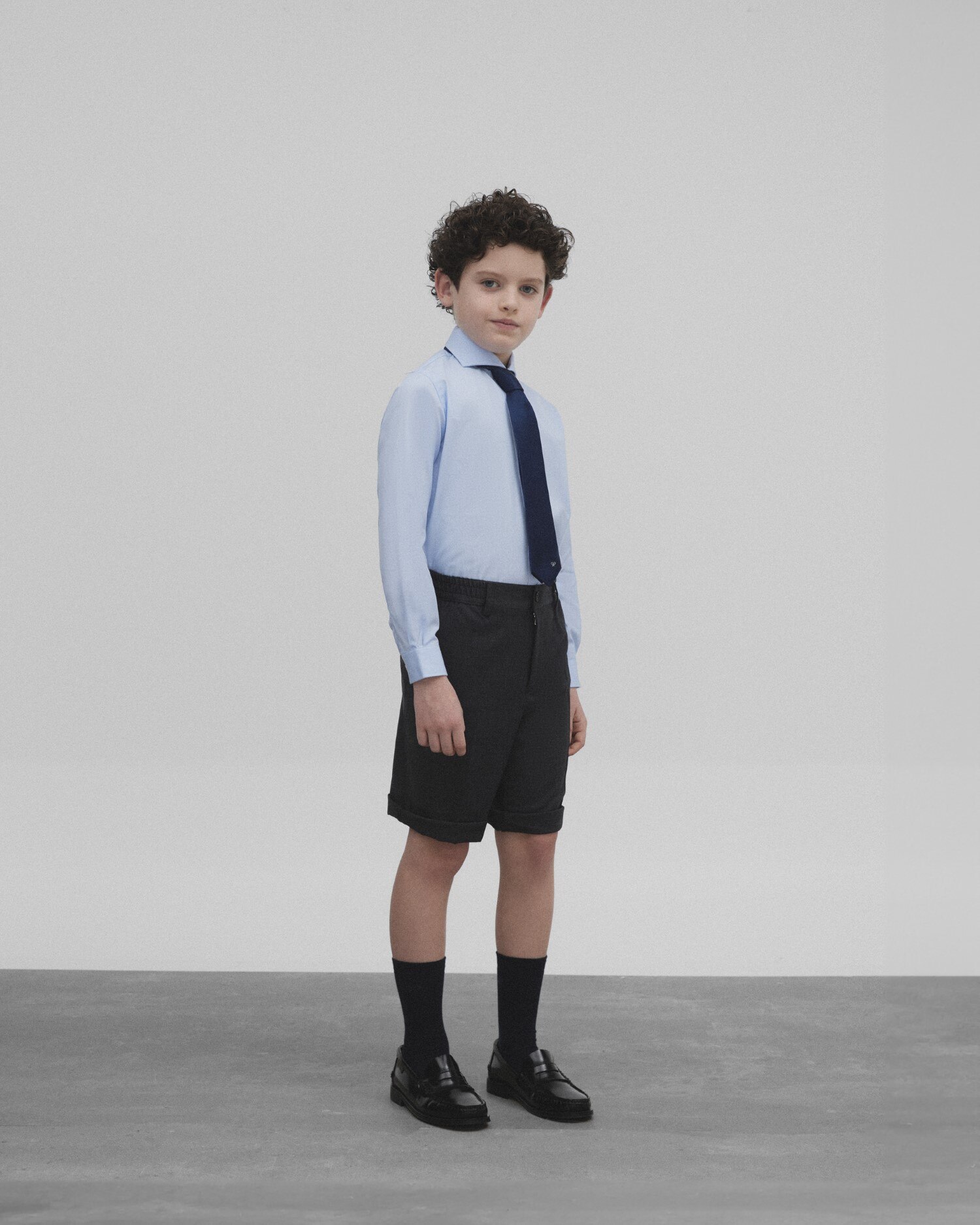 Bermudas Infantil Clássicas em Tecido Liso Silbon Cinzento-escuro-4