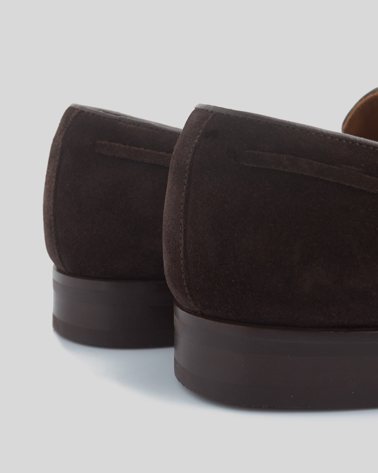 Mocassins de Pele Camurça Clássico com Pompom em Castanho-escuro Castanho-escuro-4