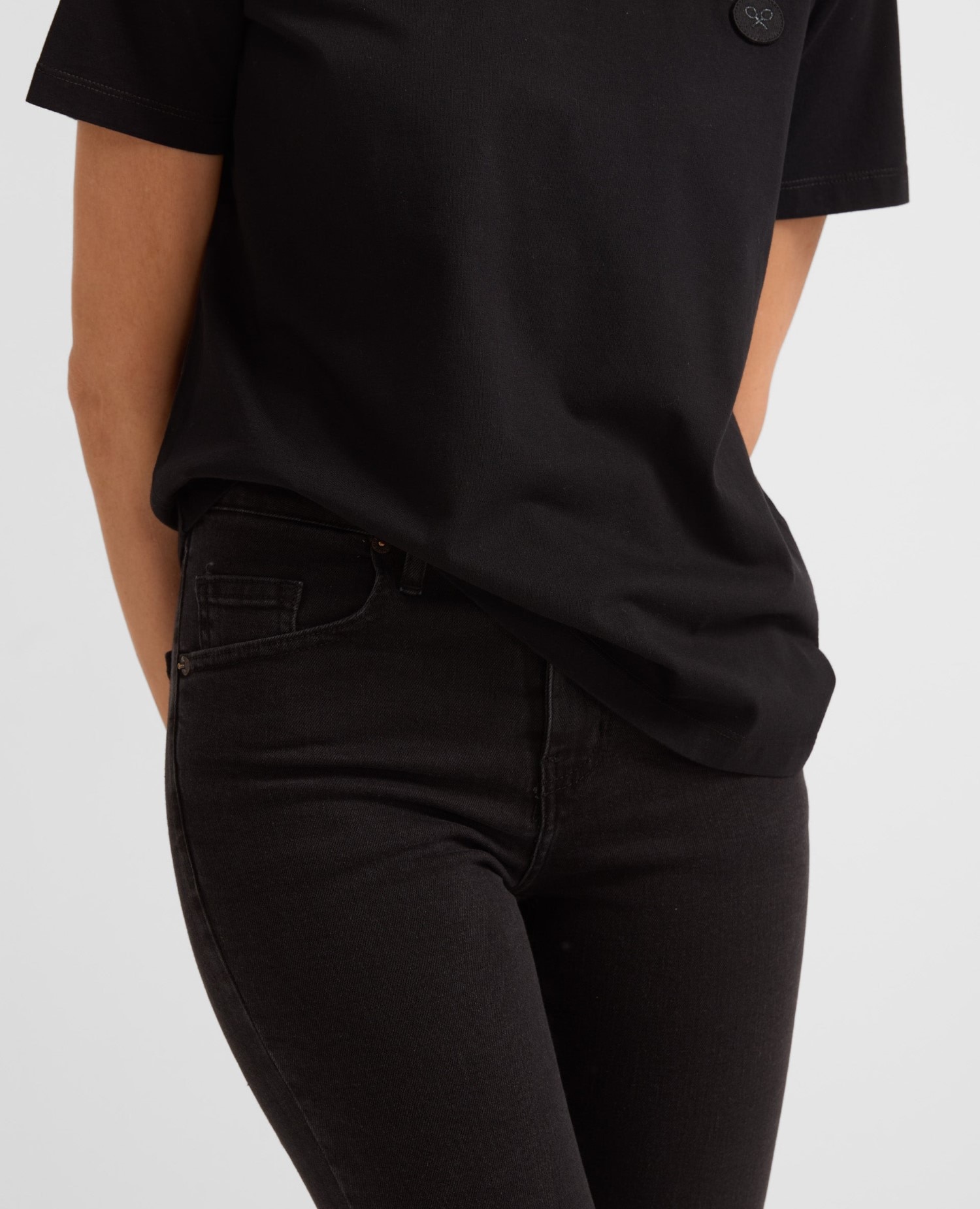 Jeans Slim Fit em Preto Preto-3