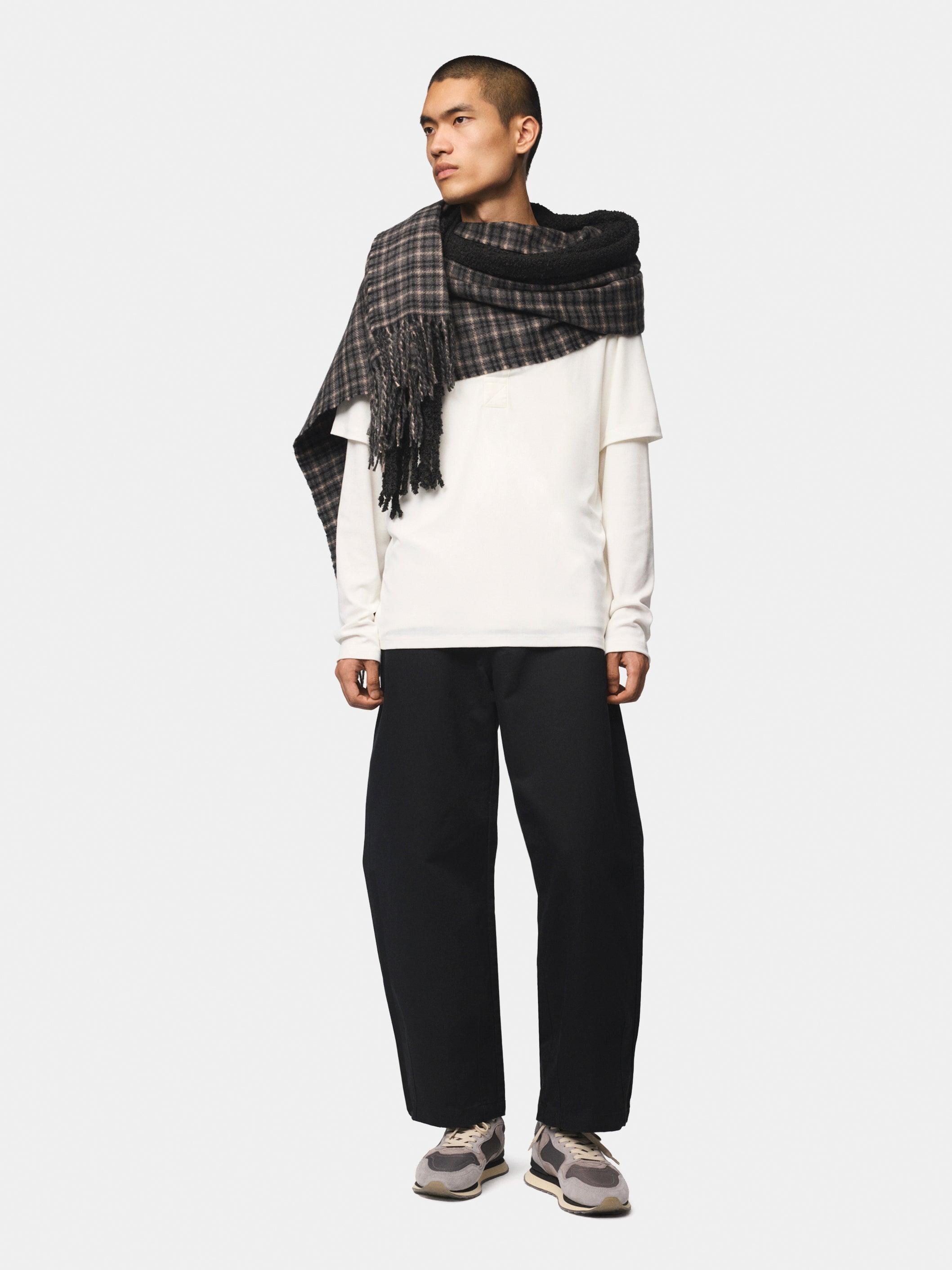 Sapatilhas em Pele com Atacadores Cinzento-5