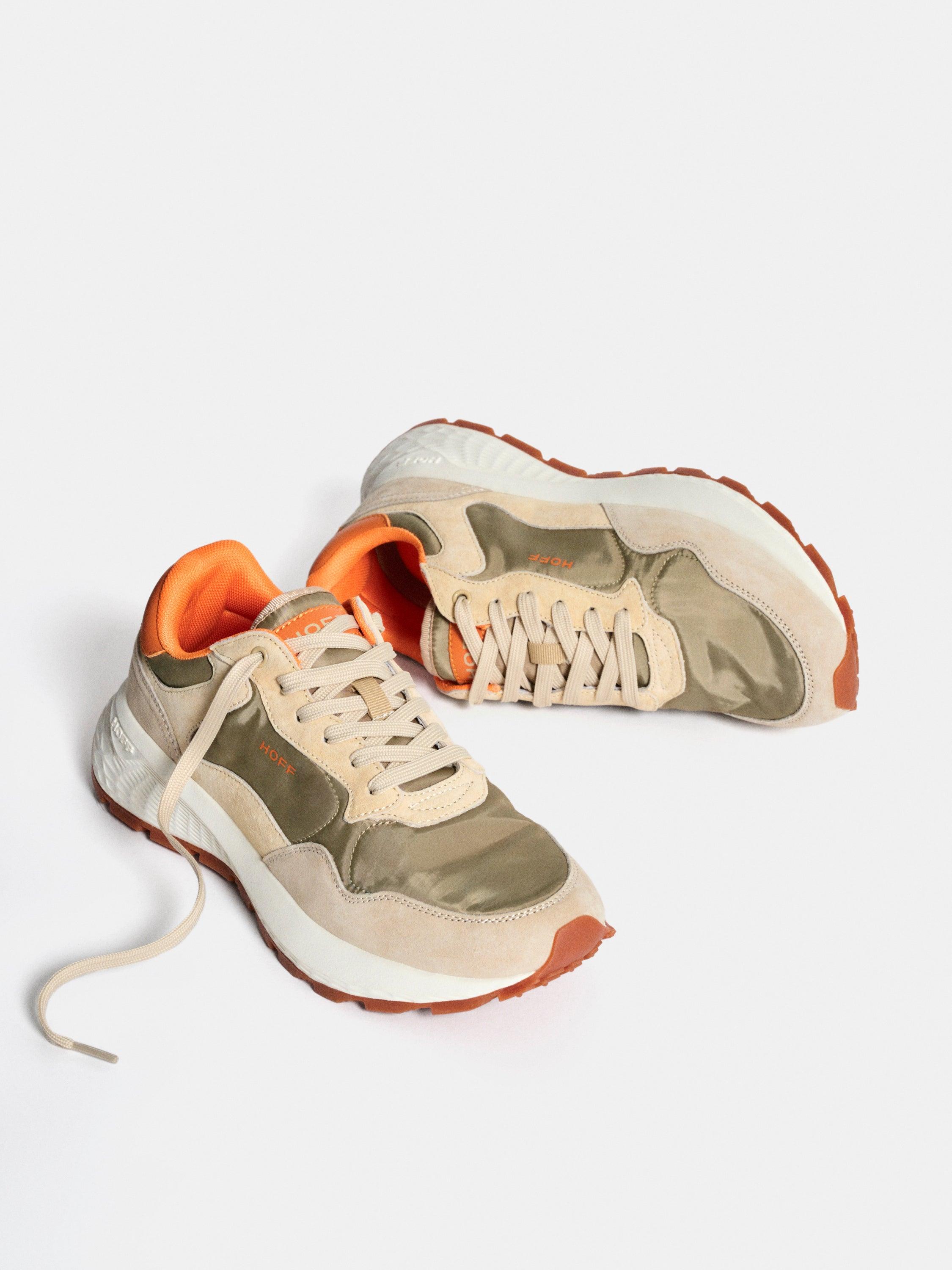 Sapatilhas em Pele com Plataforma Baixa Castanho-claro-2