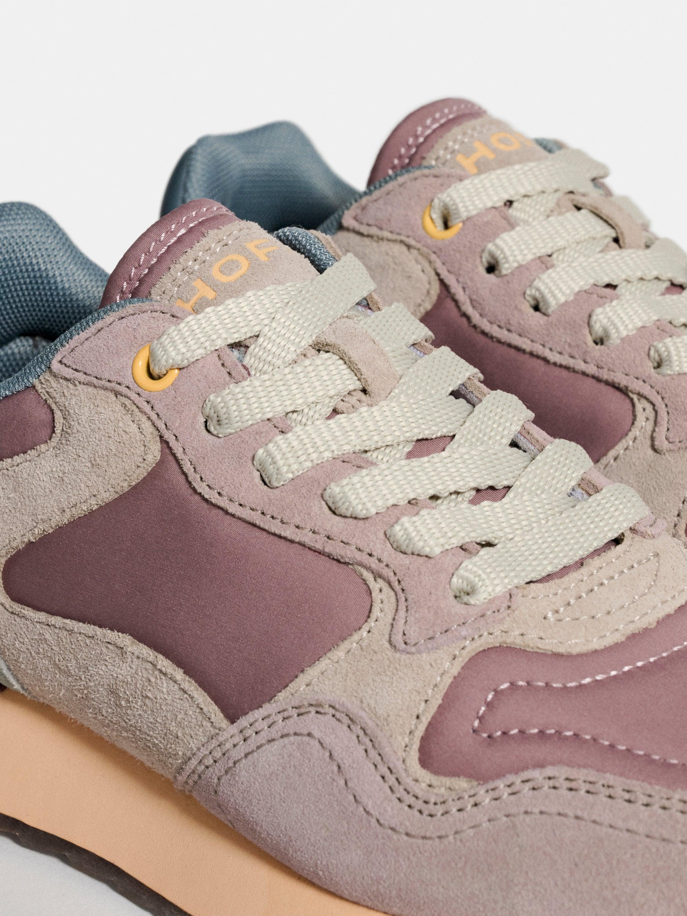 Sapatilhas Baixas em Pele com Sola de Borracha Lilás-3