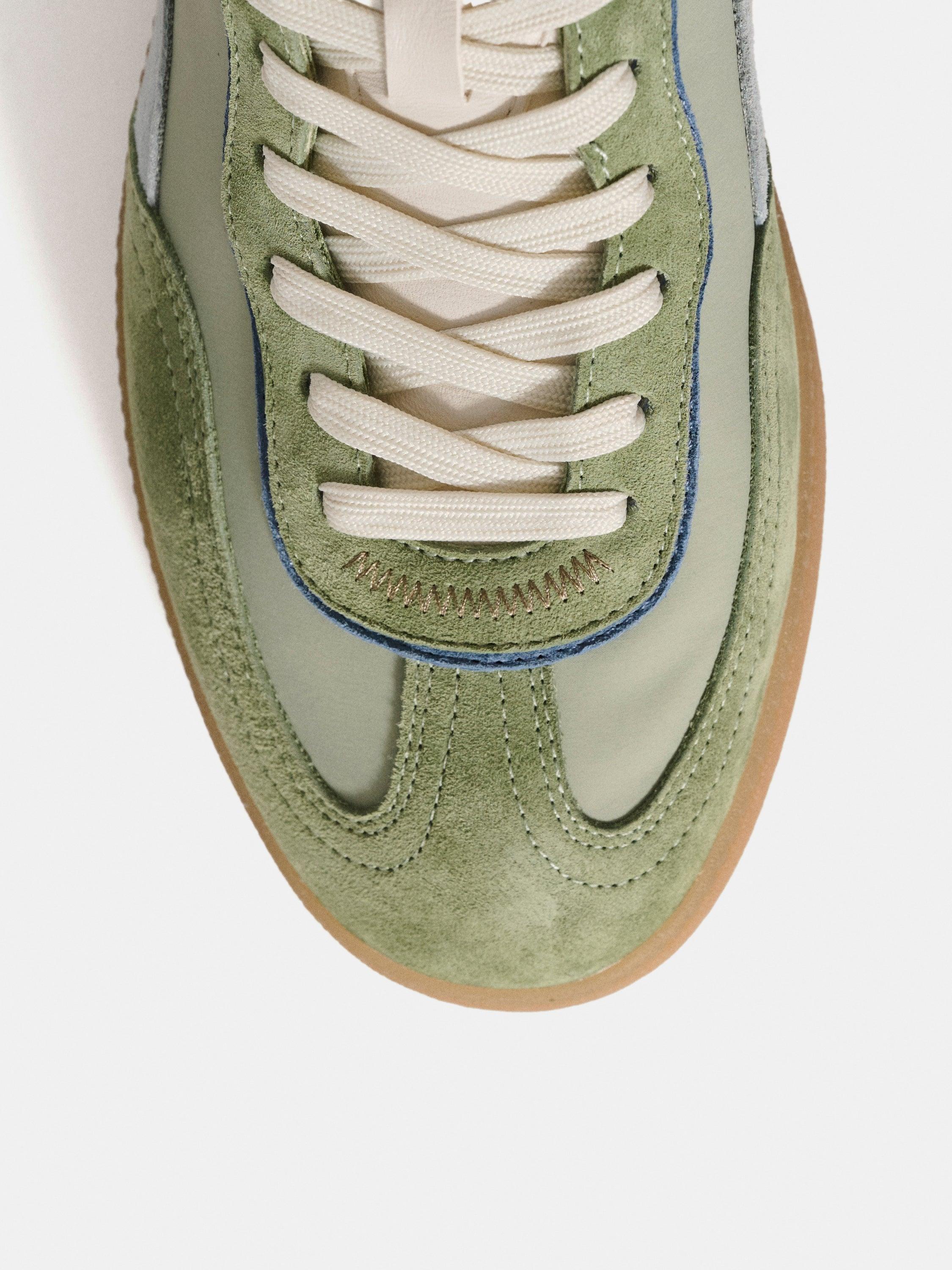 Sapatilhas Retro com Atacadores Verde-claro-4