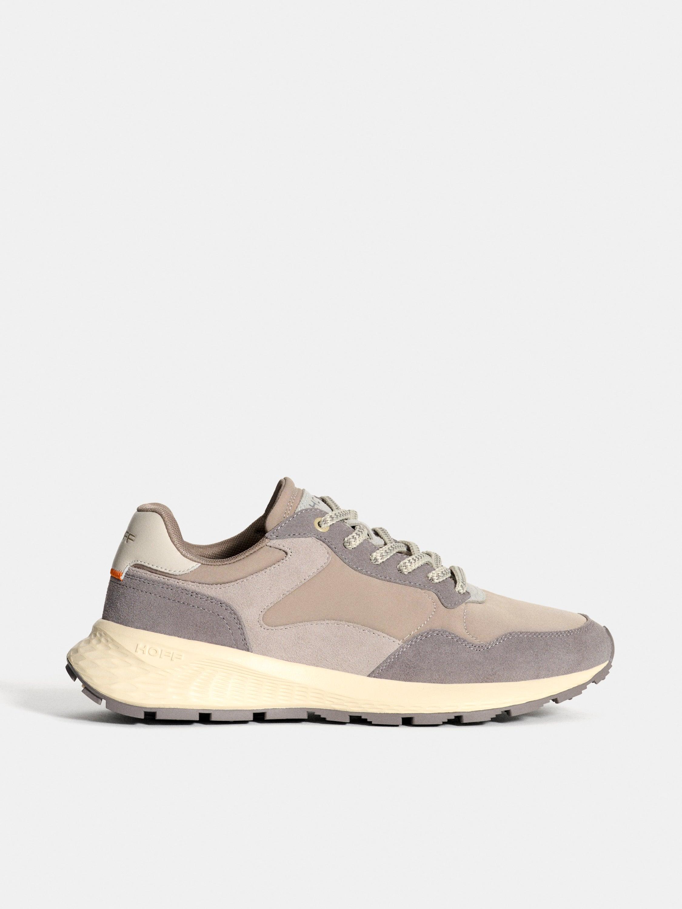 Imagem 0 de Sapatilhas Chunky com Atacadores e Painéis de Camurça