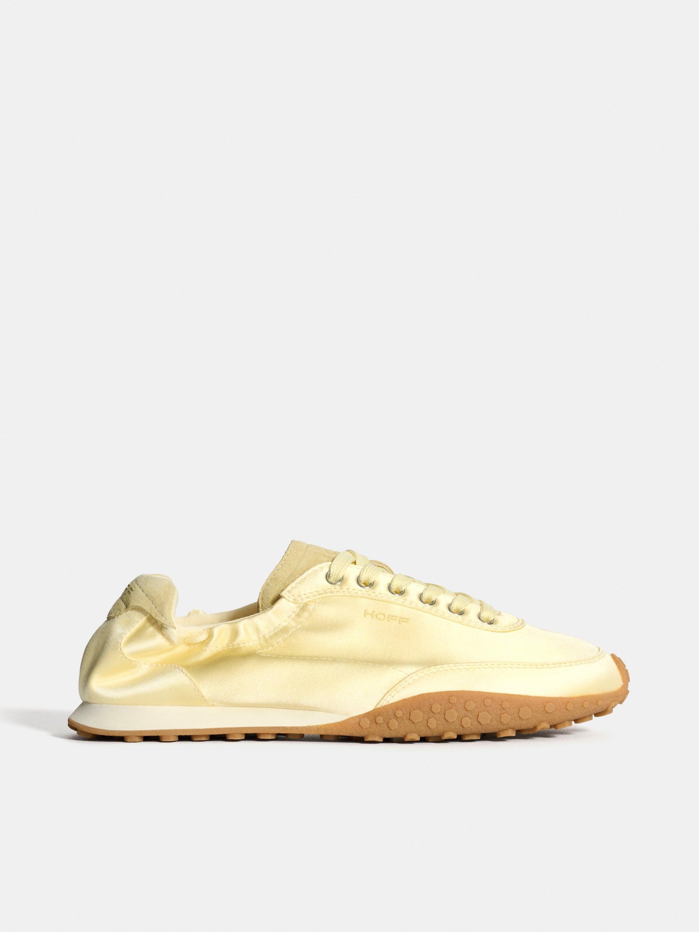 Imagem 0 de Sapatilhas Baixas de Cetim com Sola de Borracha