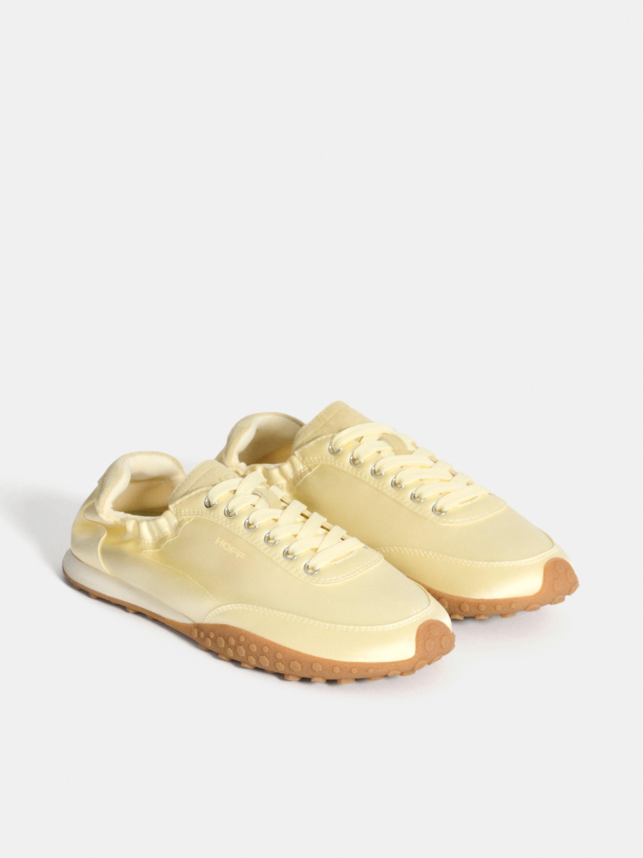 Sapatilhas Baixas de Cetim com Sola de Borracha Amarelo-2