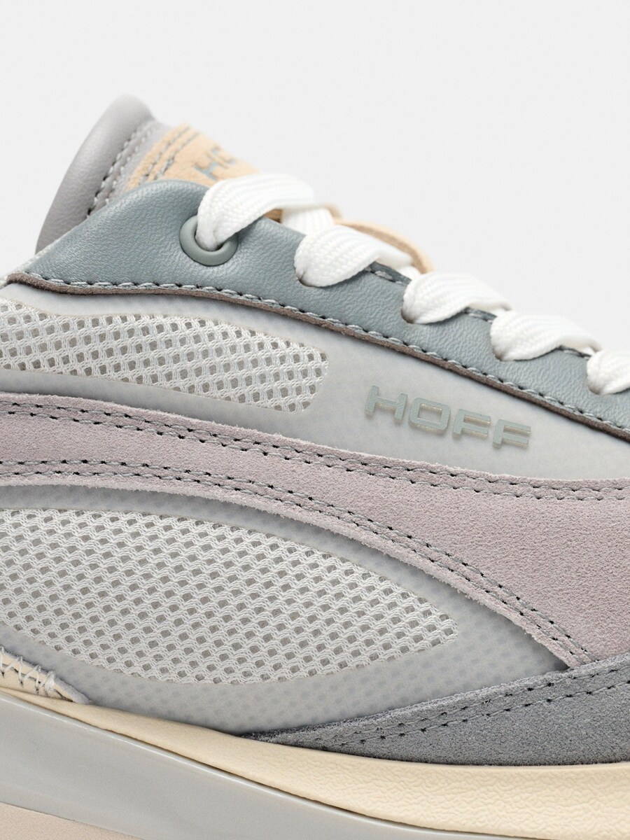 Sapatilhas em Pele com Plataforma Baixa Cinzento-3