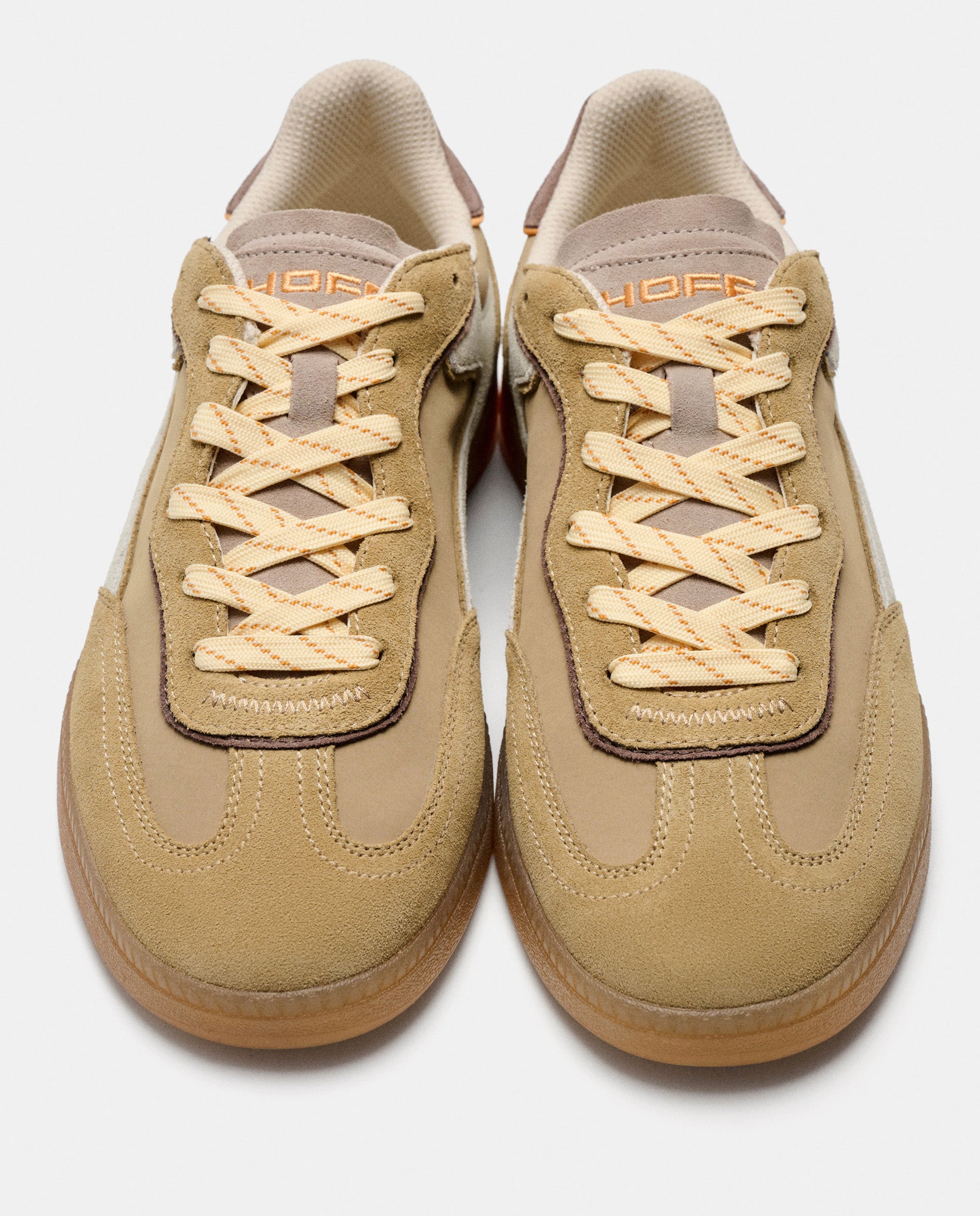 Sapatilhas Retro Park em Pele Combinada Camel-4