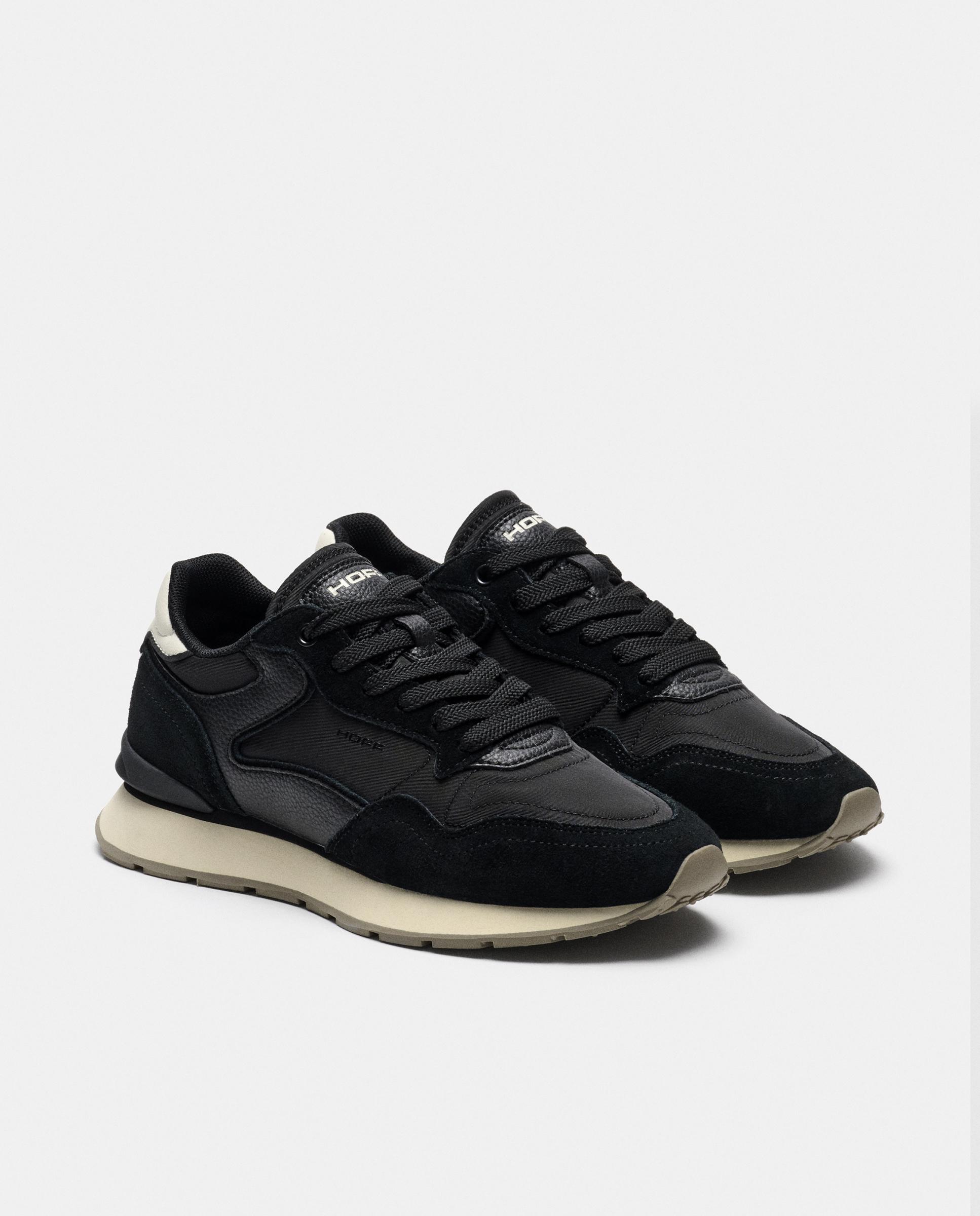 Sapatilhas Desportivas City de Pele Preto-5