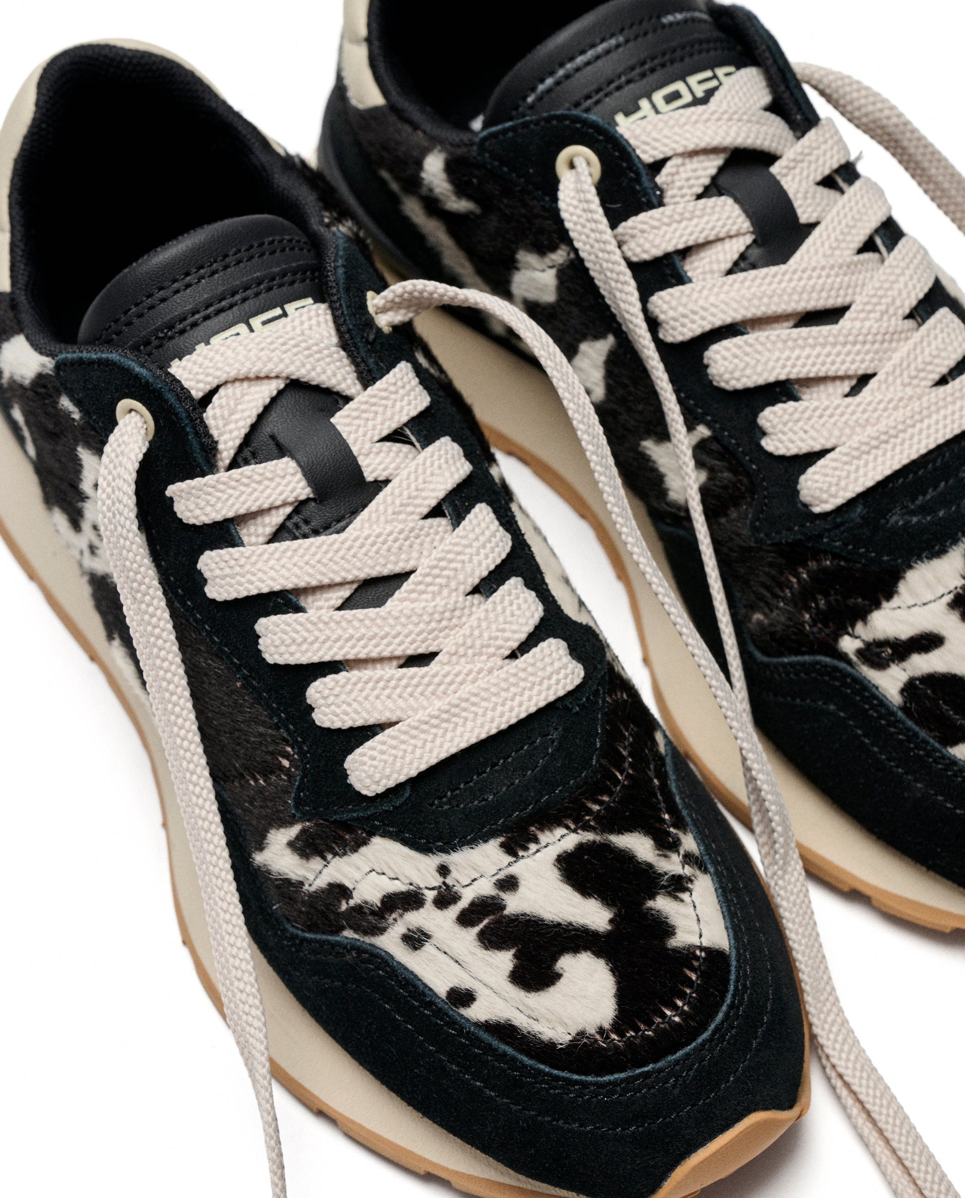 Sapatilhas City Cow Print de Pele Preto-4