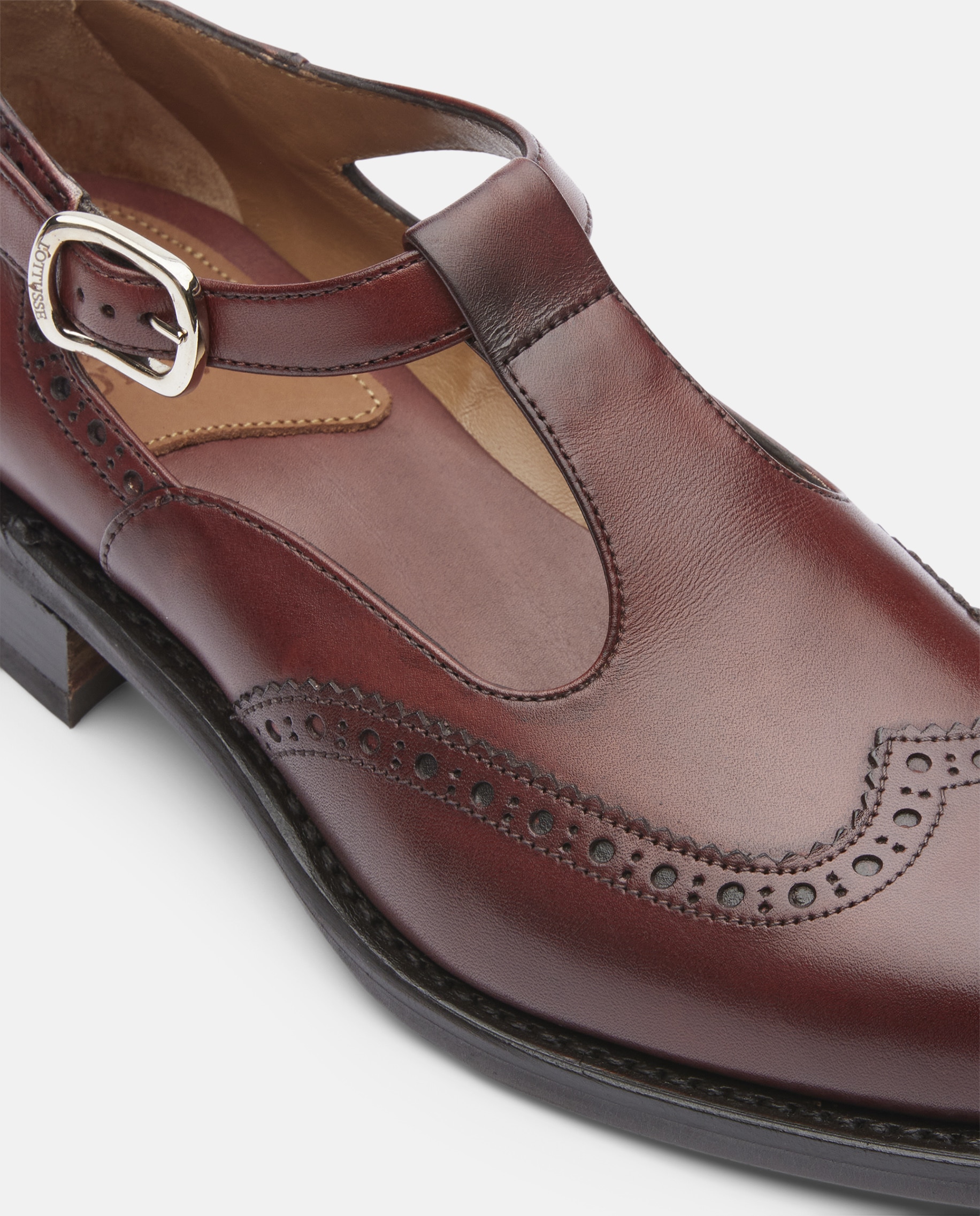 Sapatos com Fivela em Pele com Gravação em Relevo - Castanho Bordeaux-4