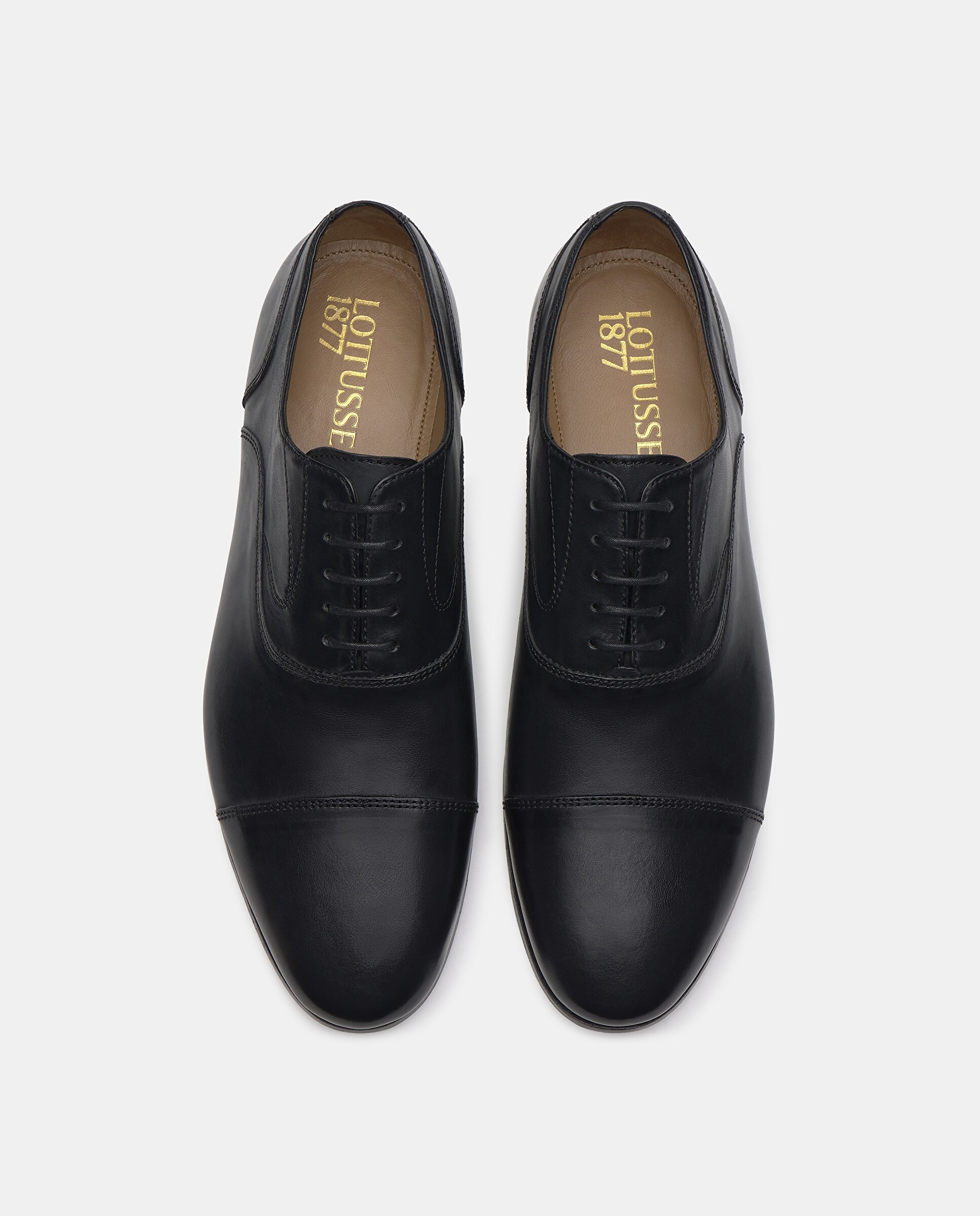 Sapato Oxford de Pele de Bovino Escovado Preto-6