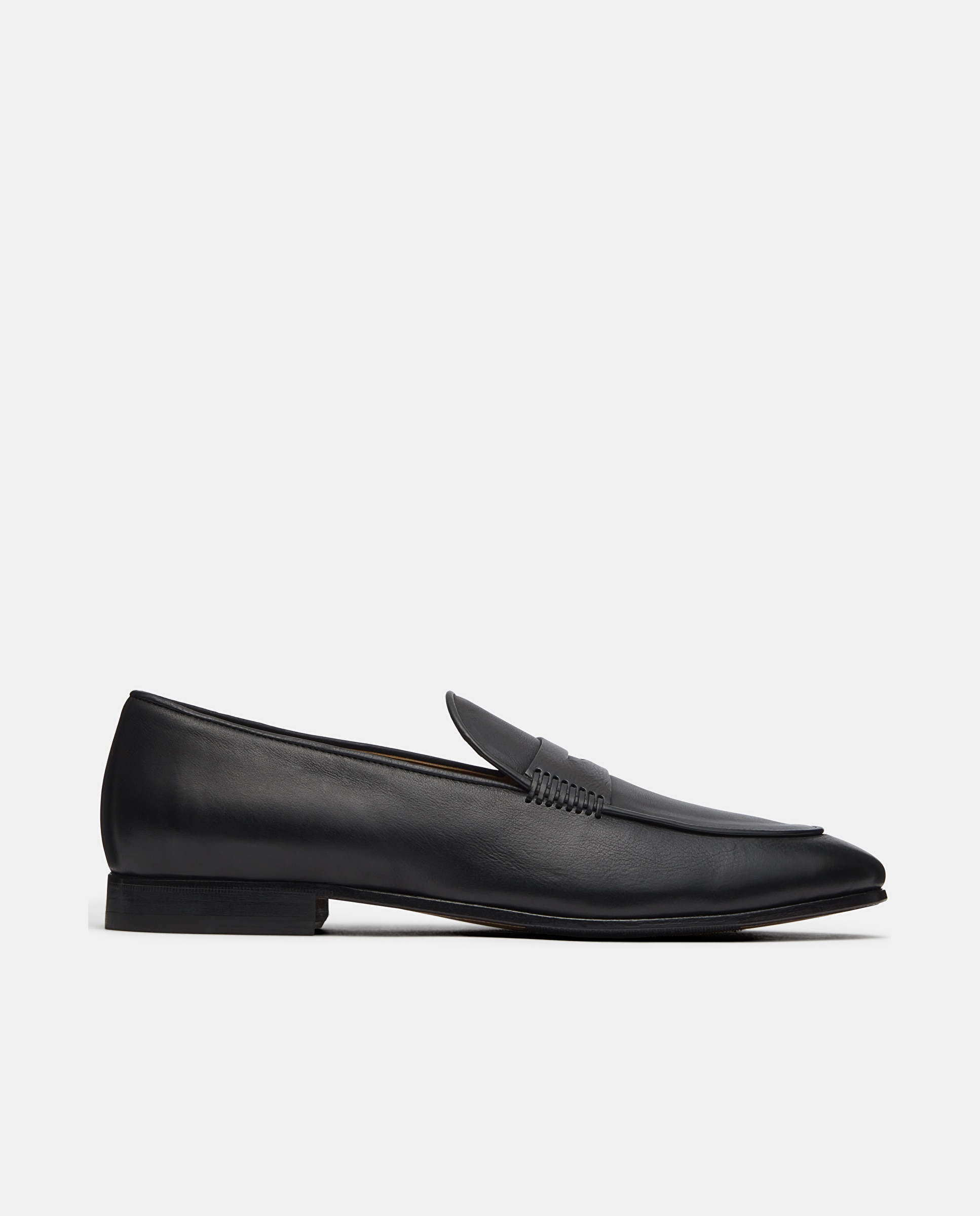 Imagem 0 de Mocassins Formais de Pele de Bovino Escovada
