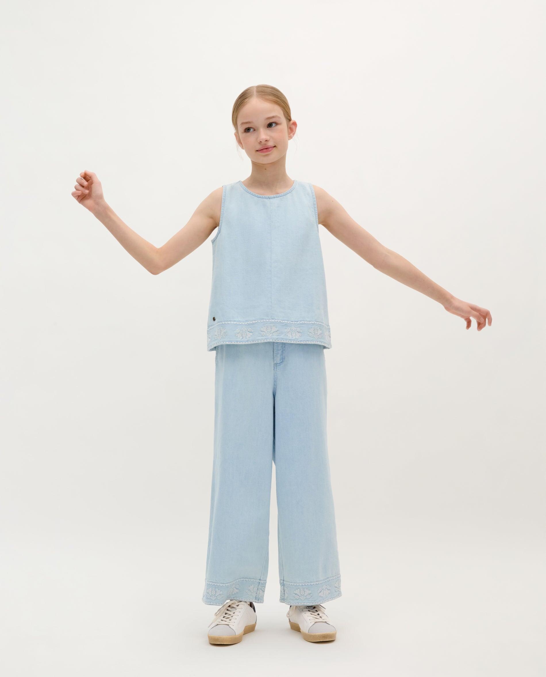 Calças Jeans Infantil de Algodão com Corte a Direito Azul-claro-1
