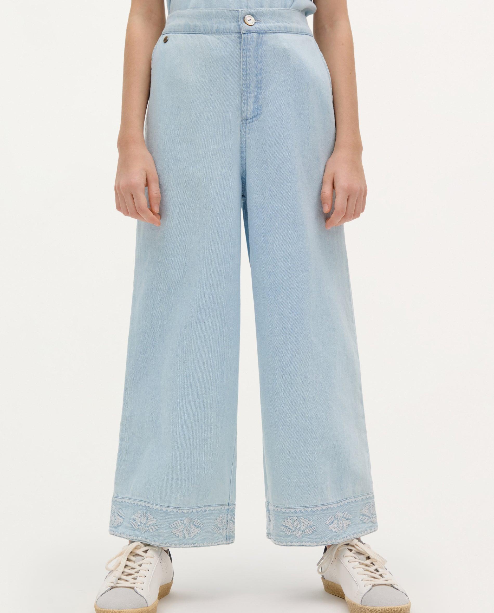 Calças Jeans Infantil de Algodão com Corte a Direito Azul-claro-3