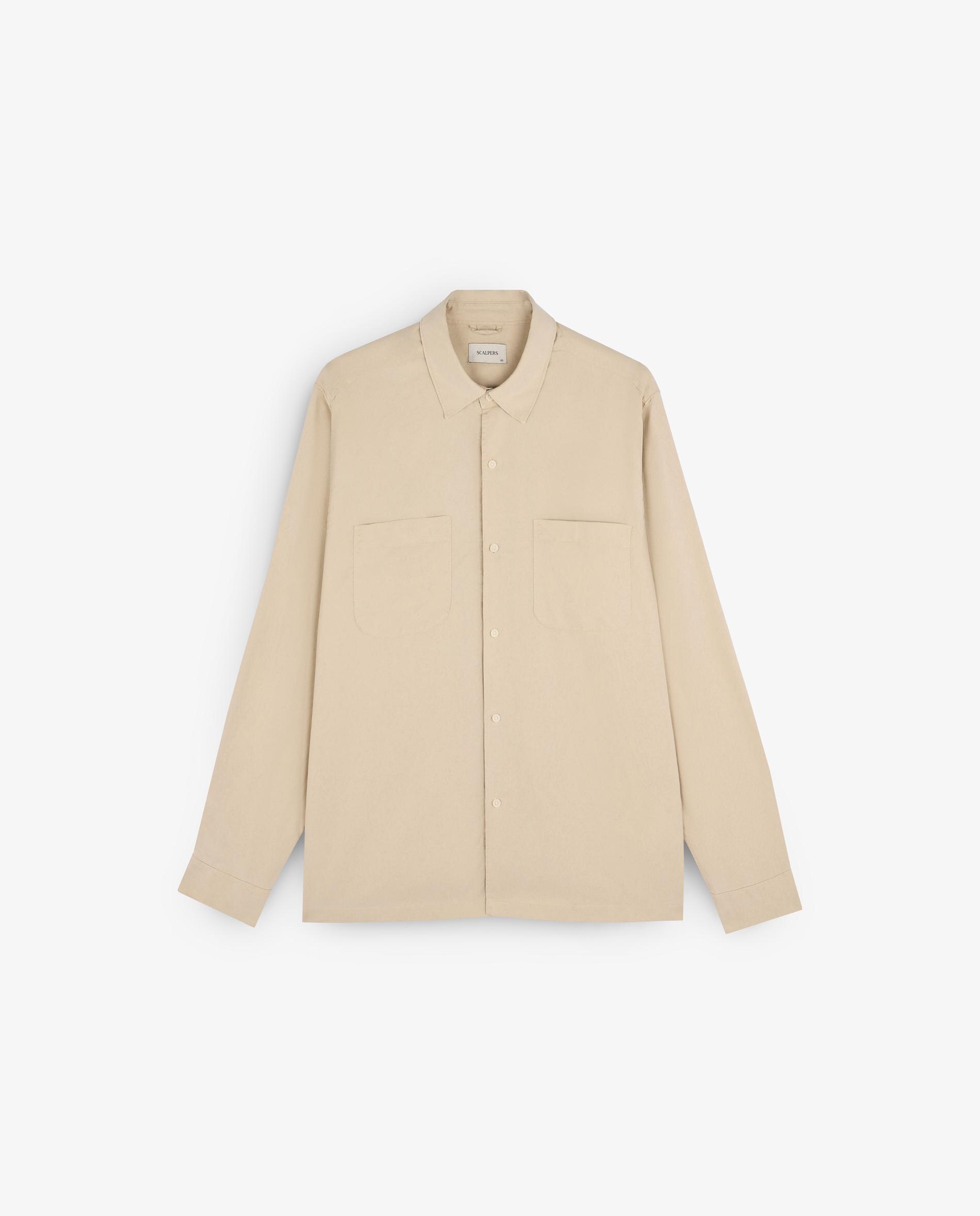 Camisa Regular Fit com Bolsos Bege-5