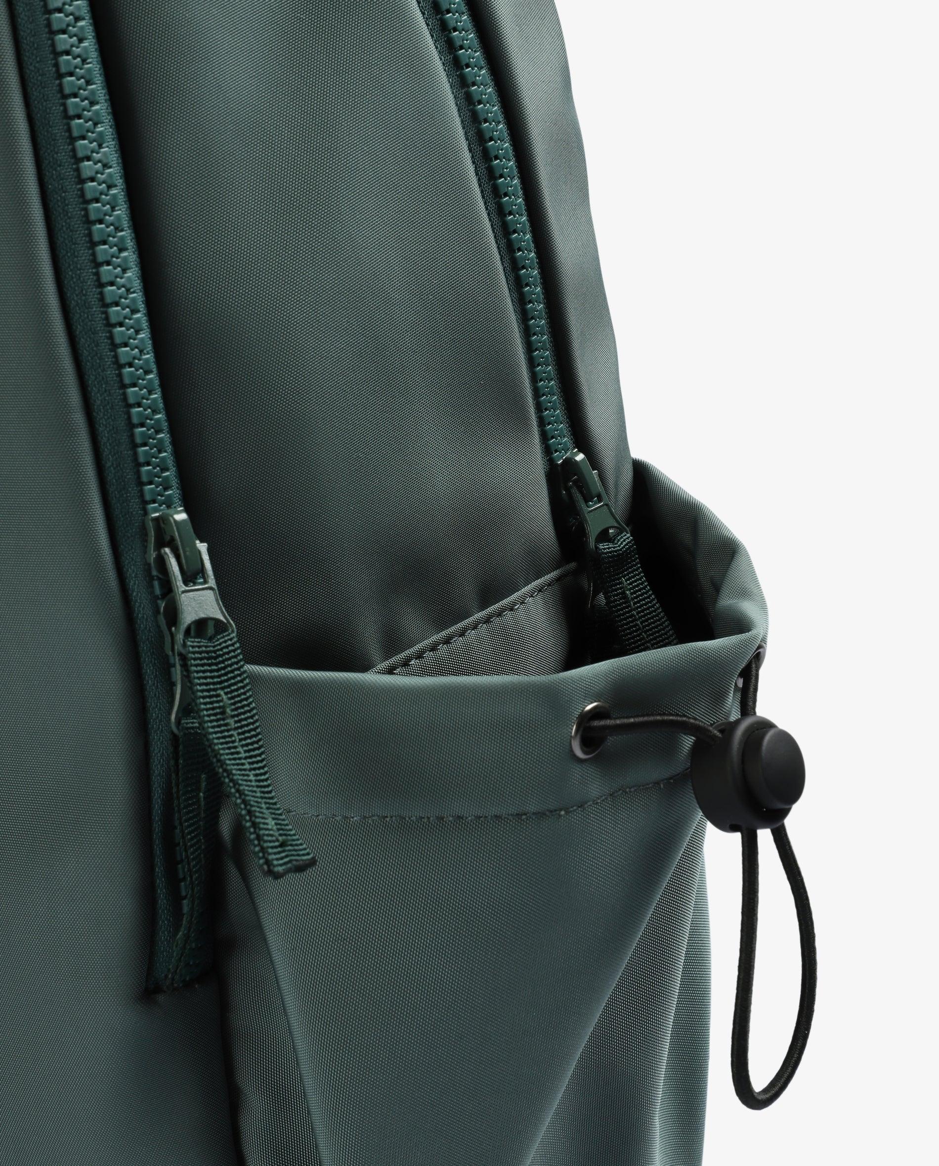 Mochila com Fecho Zip e Alças Ajustáveis Caqui-4