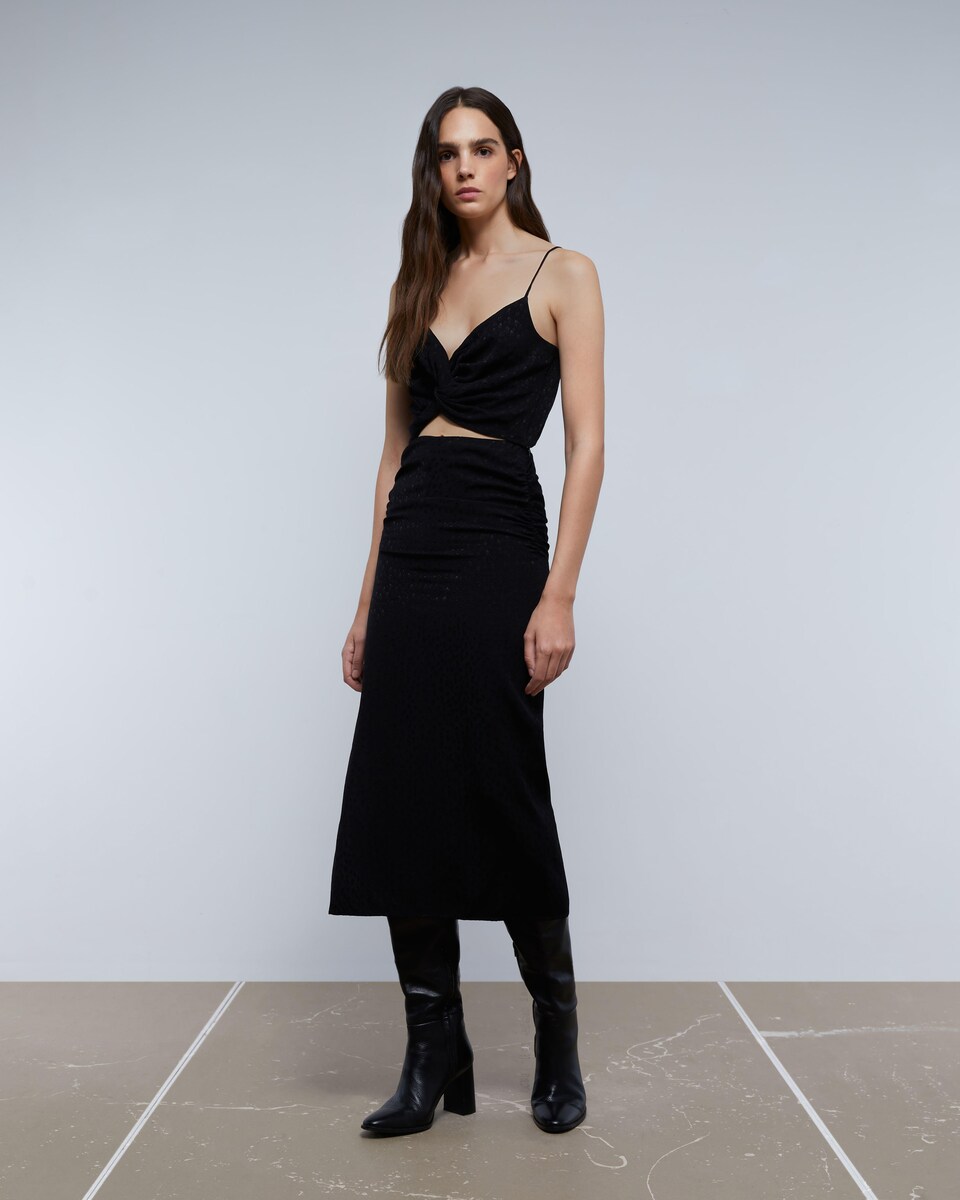 Saia Midi com Jacquard de Caveiras e Estrelas em Preto Preto-1