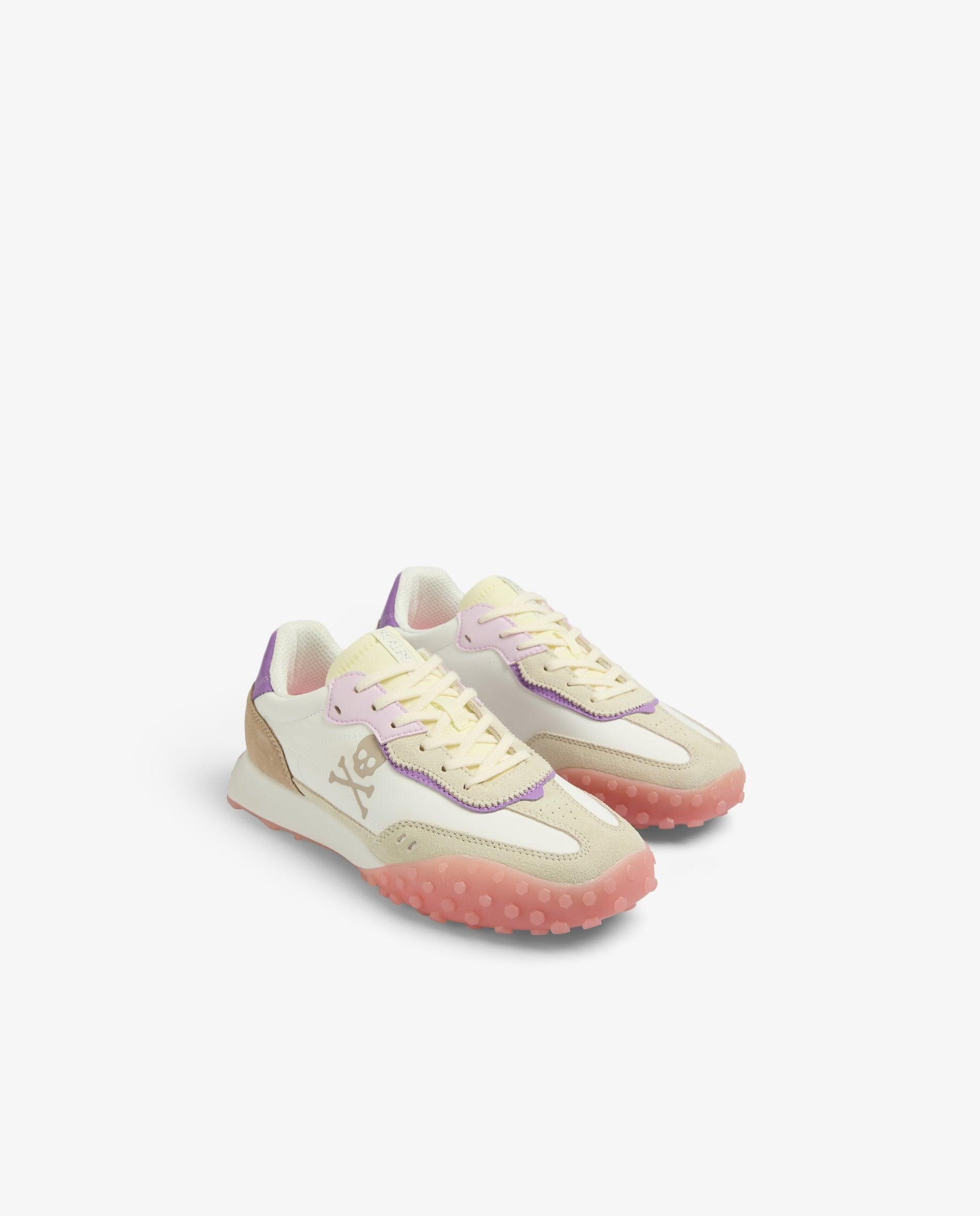 Sapatilhas Desportivas com Sola Serrilhada e Caveira Lateral Rosa-2