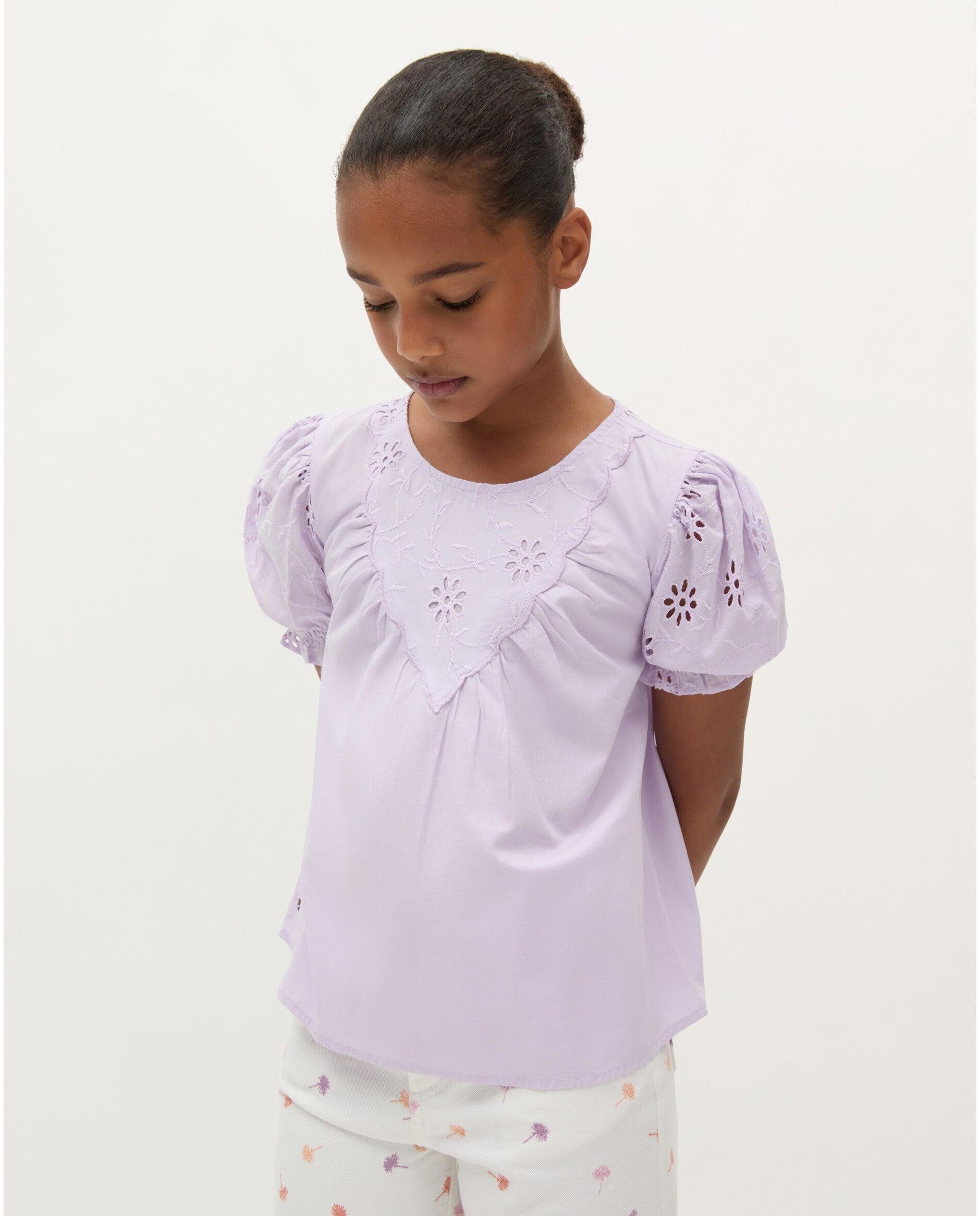 Blusa com Perfurados e Mangas Abalonadas Lilás-1