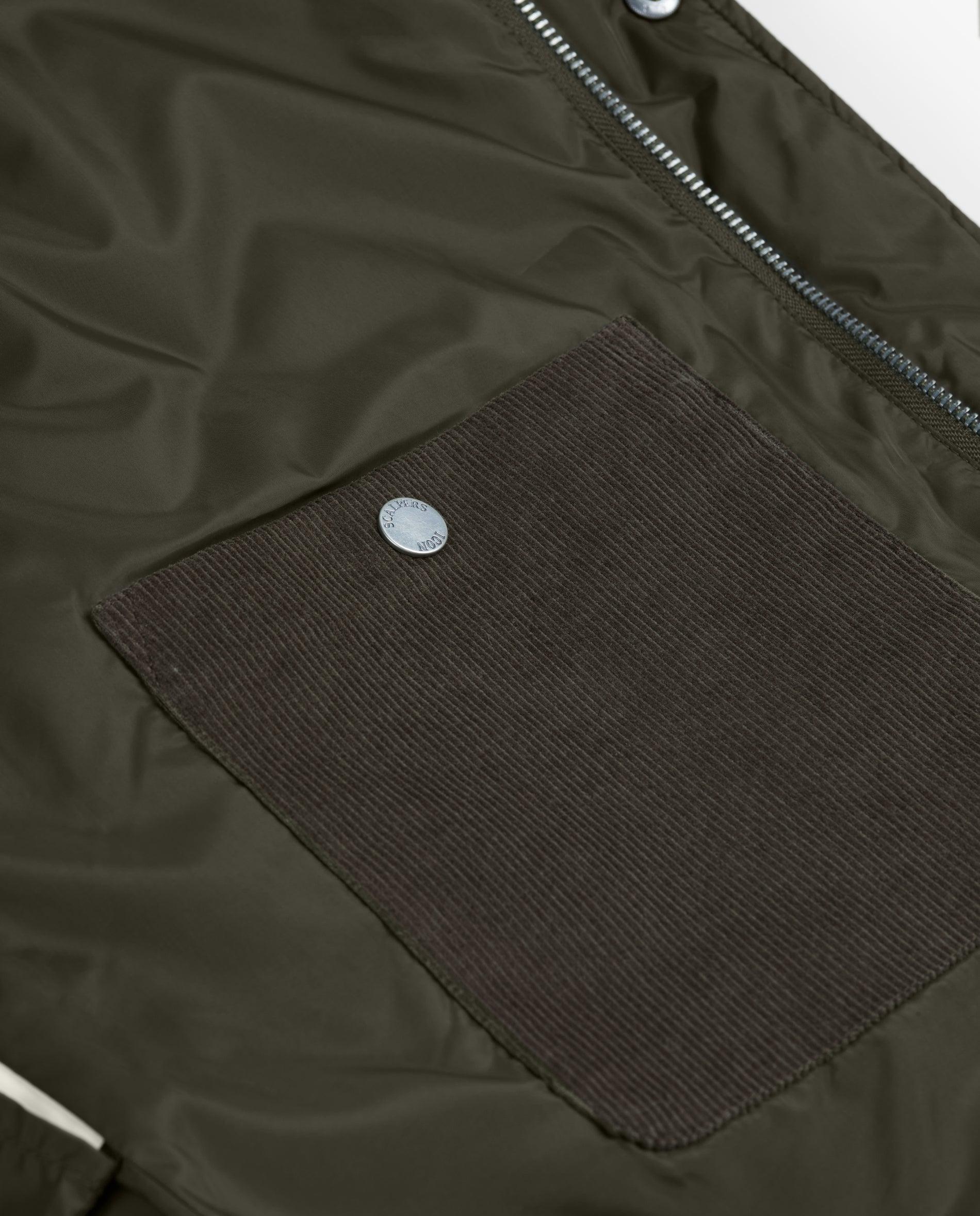 Casaco Acolchoado com Fecho Zip e Snaps Verde-escuro-4