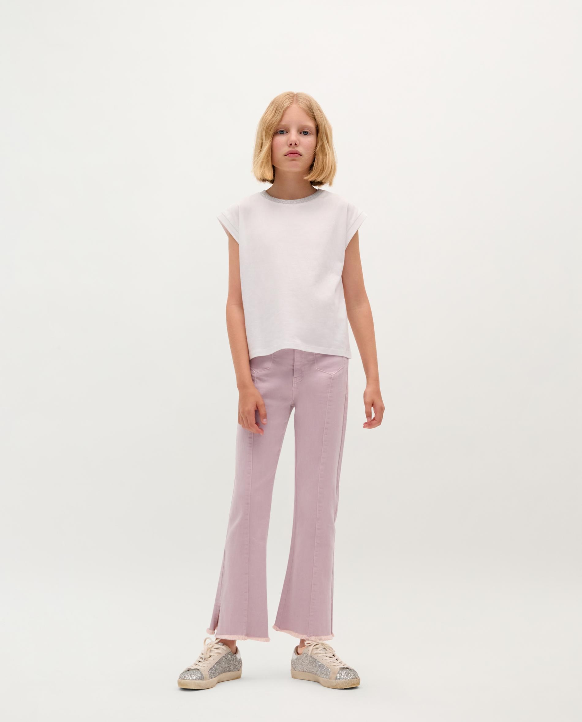 Calças Jeans Infantil com Corte Flare Levemente Elásticas Lilás-1