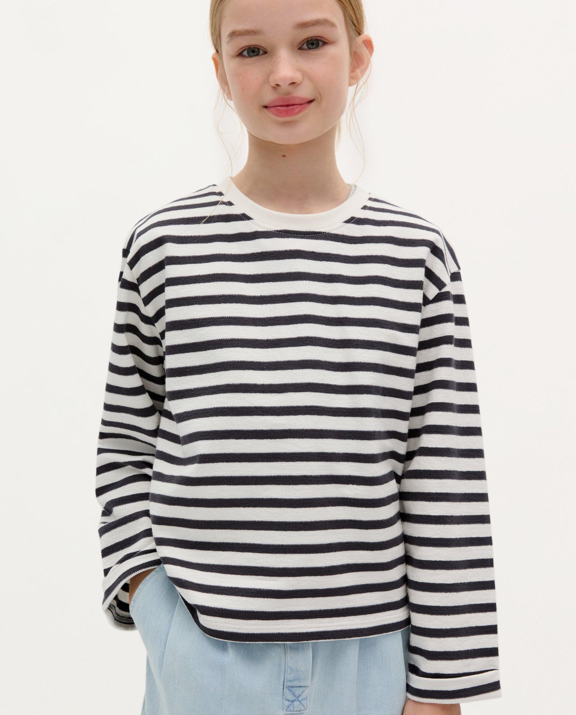 T-shirt Infantil de Algodão Às Riscas Preto / Branco-1