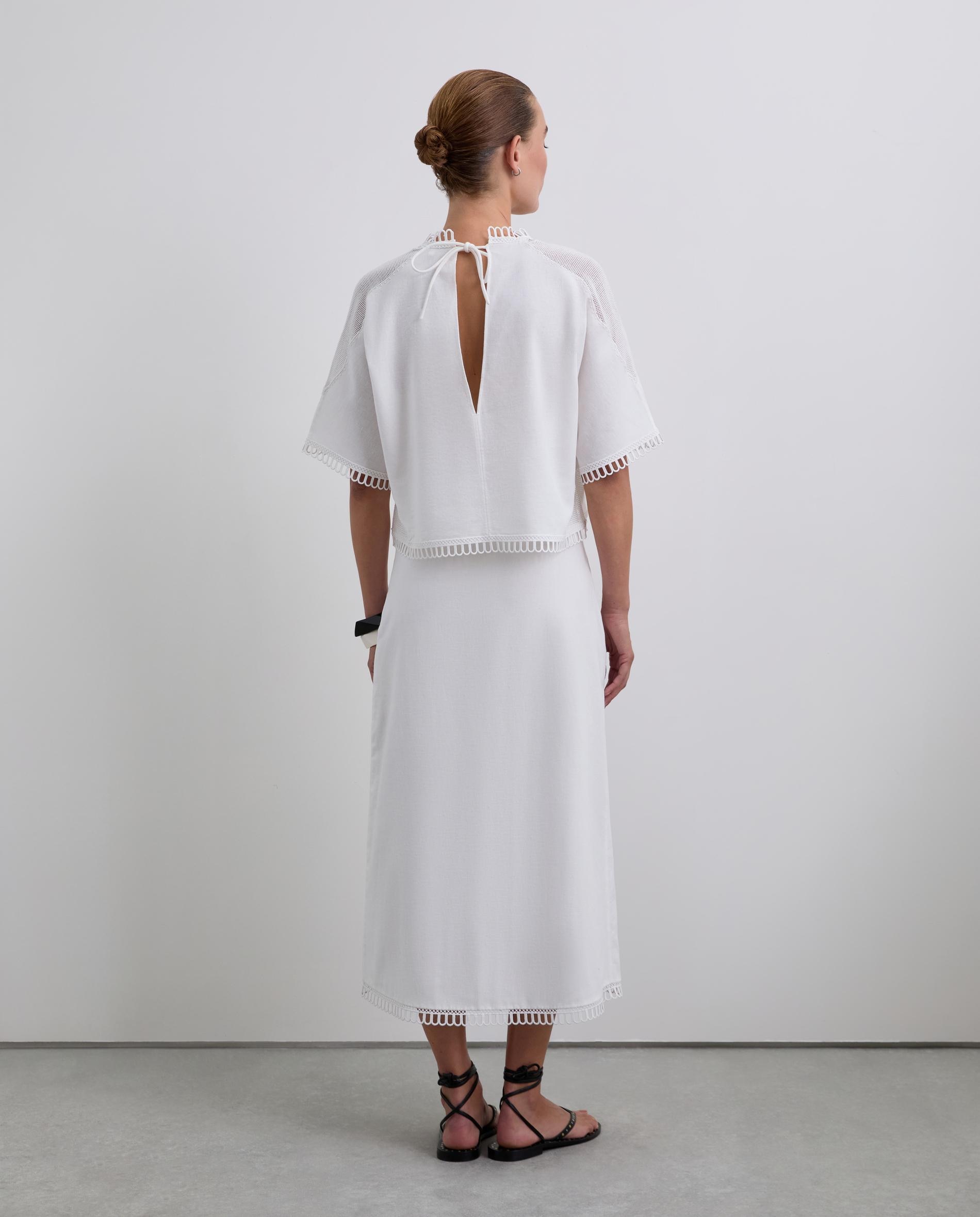 Saia Midi Tipo Pareo com Detalhes de Renda Branco-3