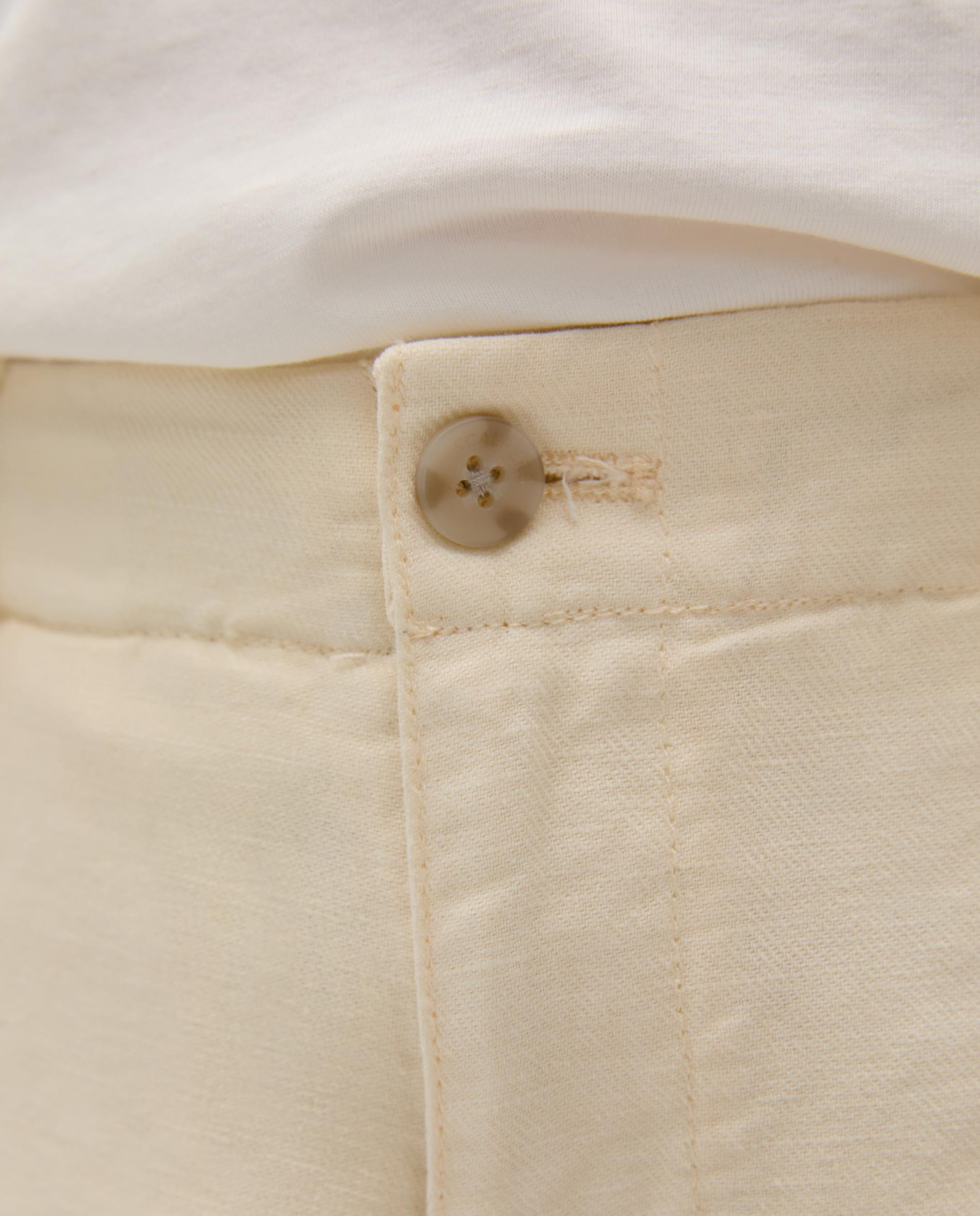 Bermudas Infantil com Fecho Zip e Botão Bege-3