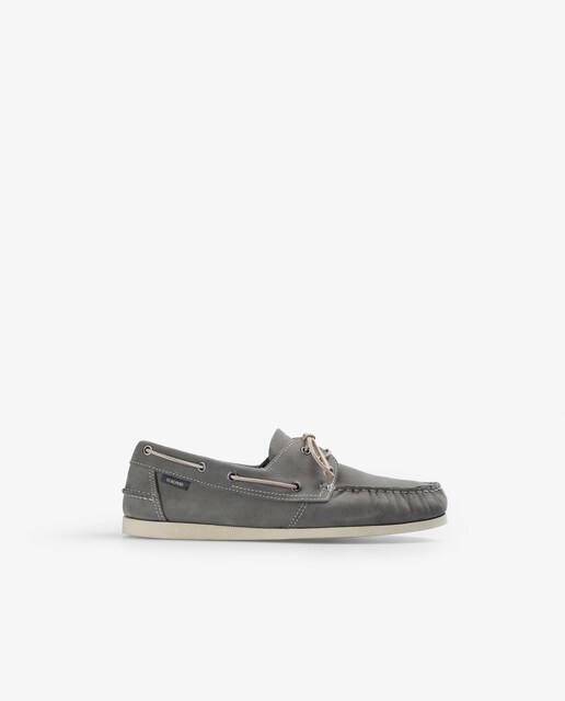 Imagem 0 de Sapatos Náuticos de Pele com Cordões