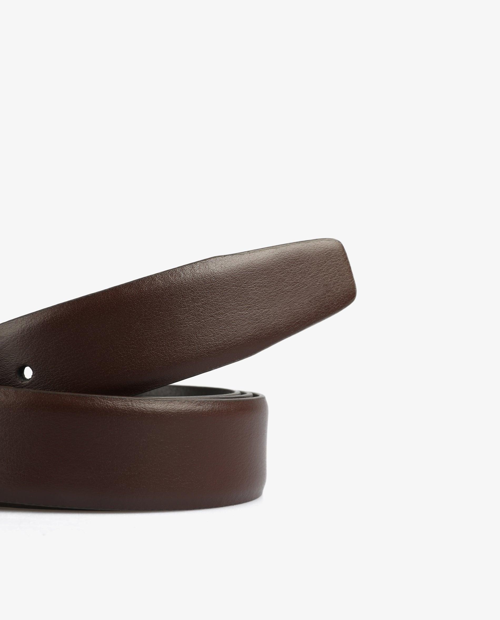 Cinto de Pele com Fivela Metálica Castanho-3