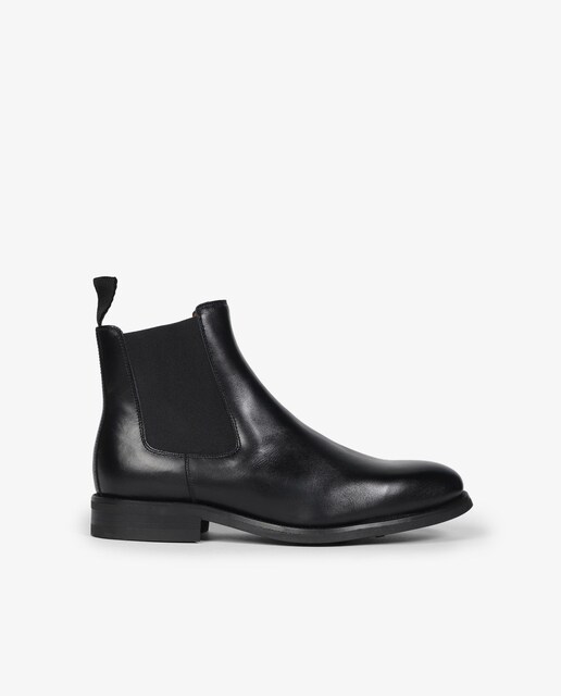 Imagem 0 de Botas de Pele em Preto