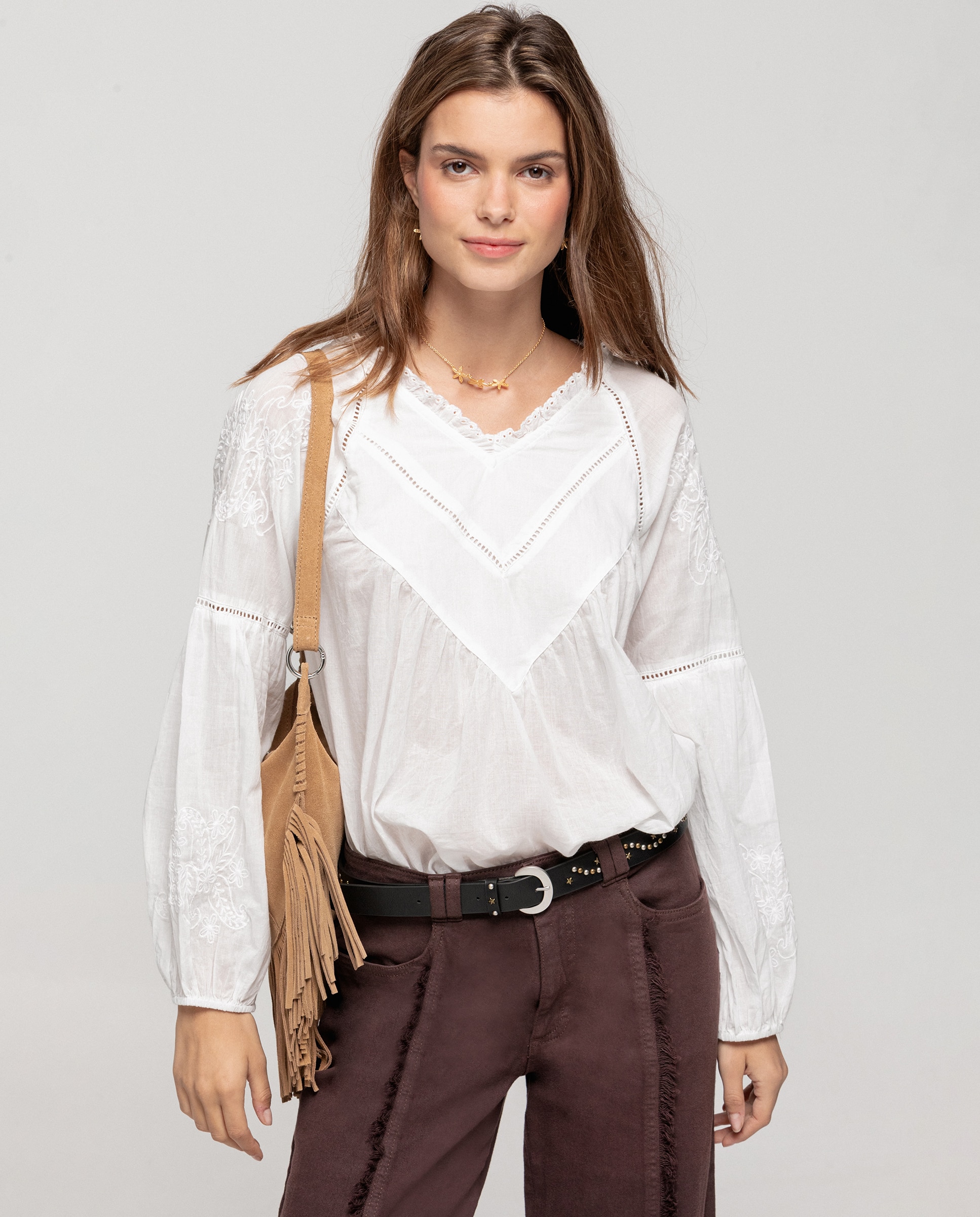 Imagem 0 de Blusa de Manga Comprida com Bordado