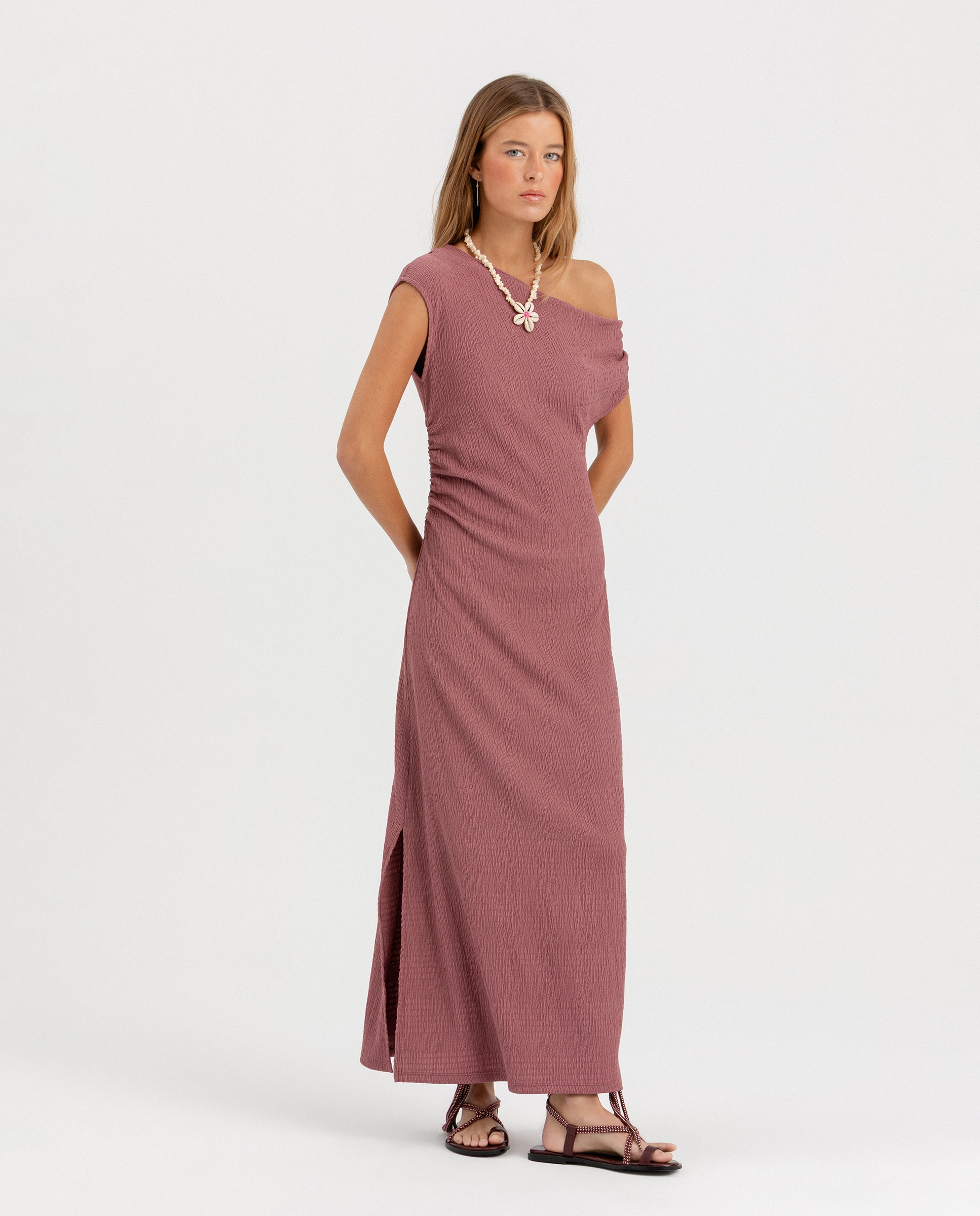 Vestido Midi Assimétrico com Textura Rosa-3