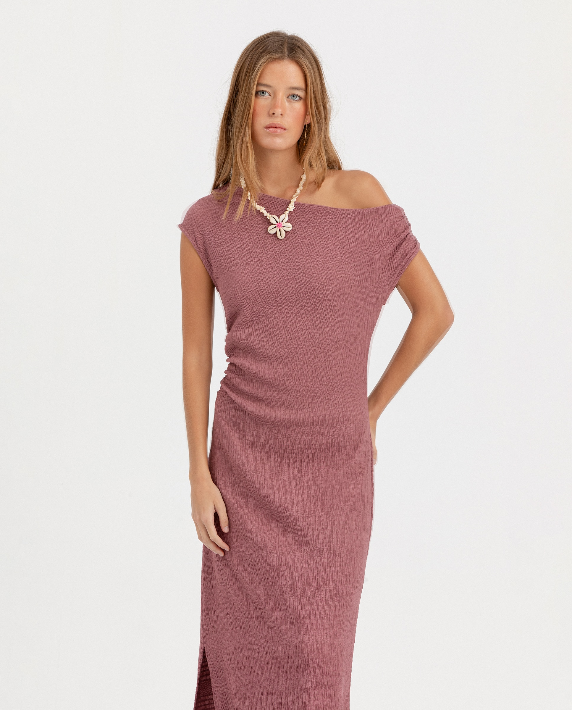 Vestido Midi Assimétrico com Textura Rosa-4