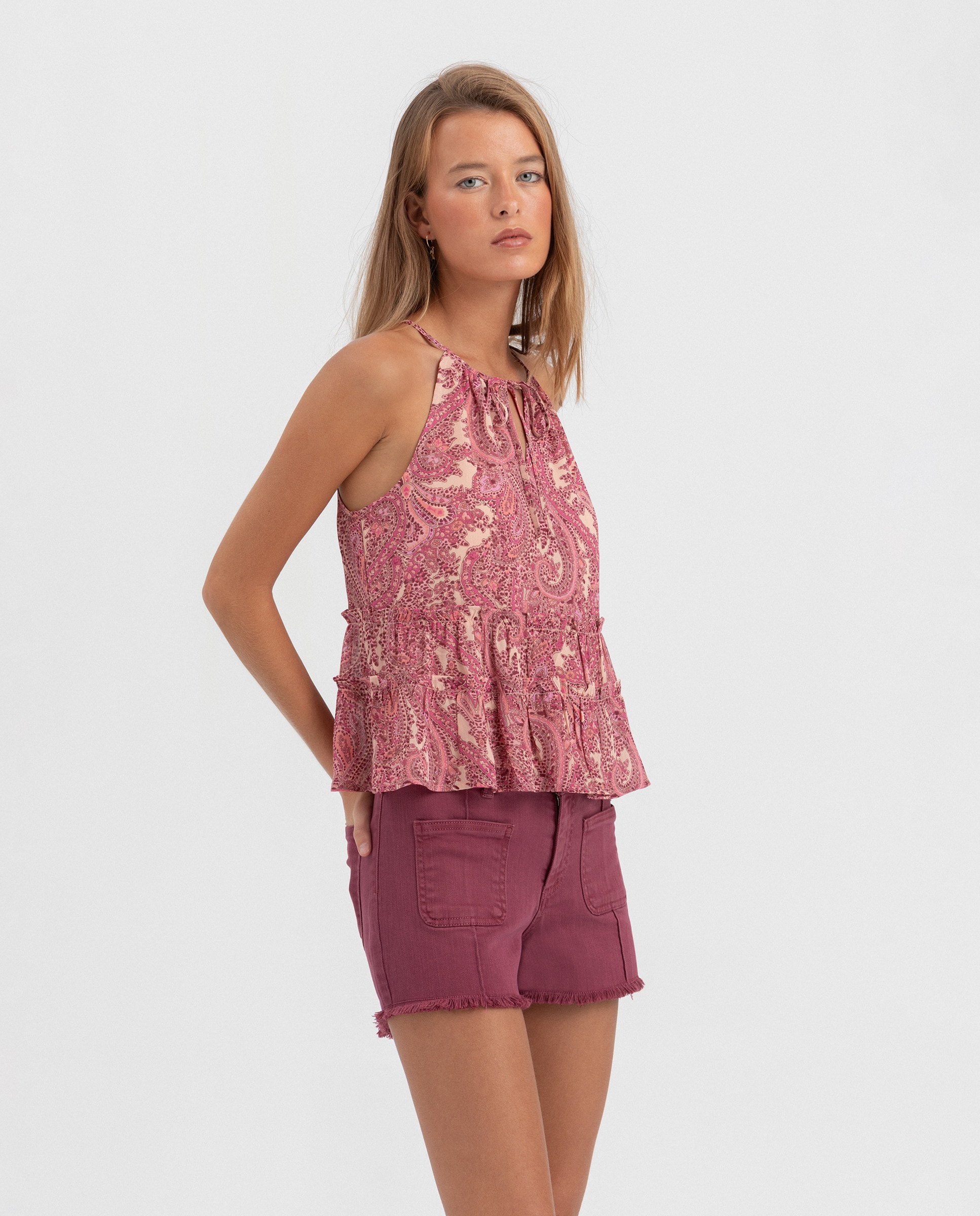 Top Estampado com Laçada na Gola Rosa-3