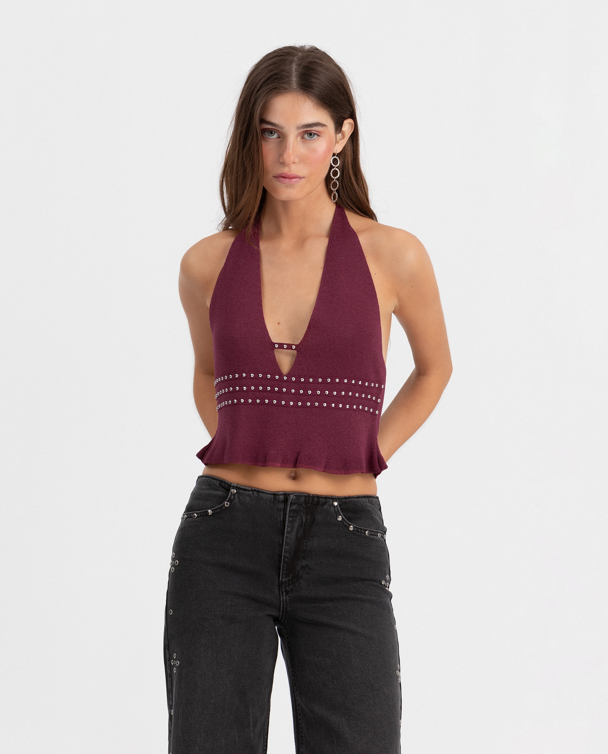 Imagem 0 de Top com Gola Halter e Detalhe de Tachas