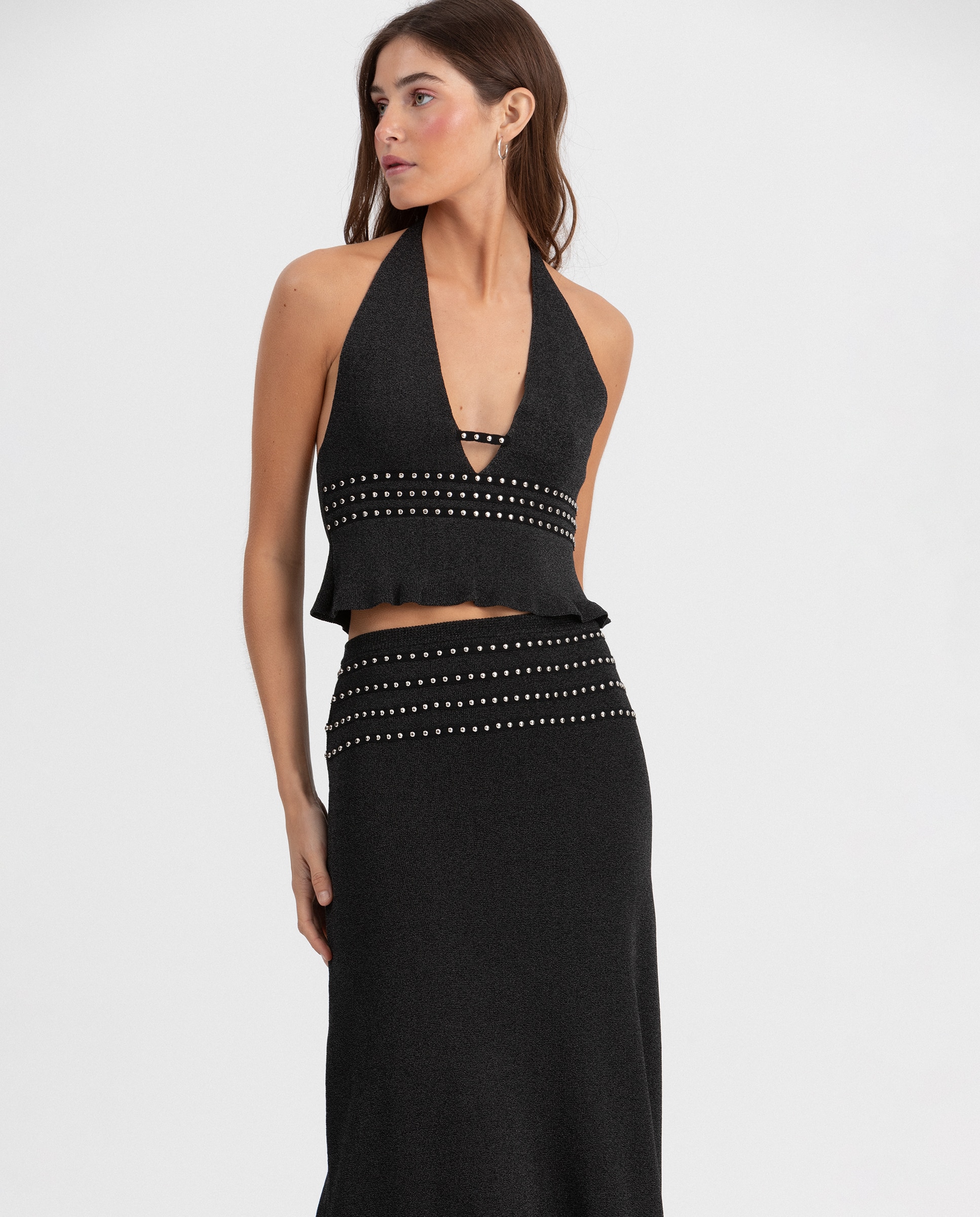 Saia Midi com Tachas Preto-4