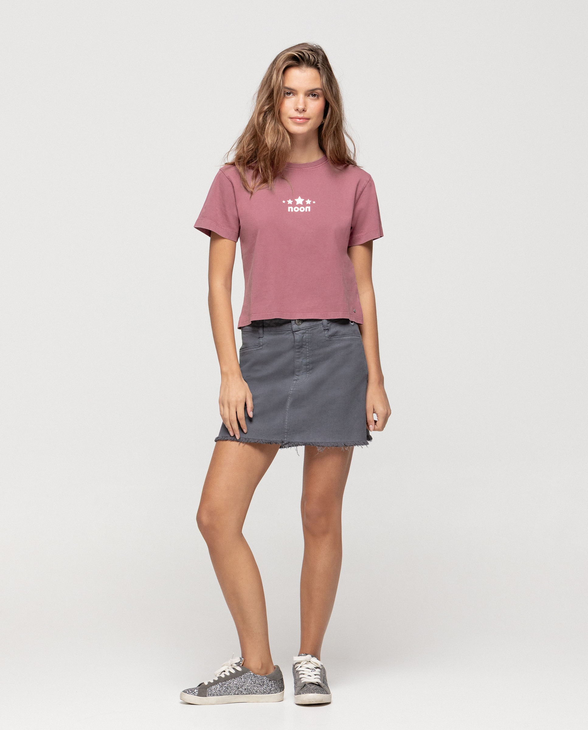 Imagem 0 de Saia Curta Jeans com Detalhe Estrelas