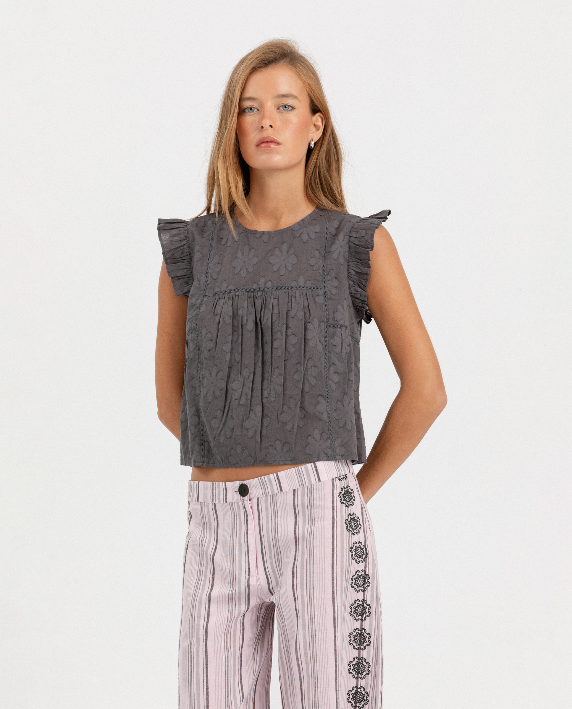 Blusa com Estampado Floral Antracite / Cinzento-1