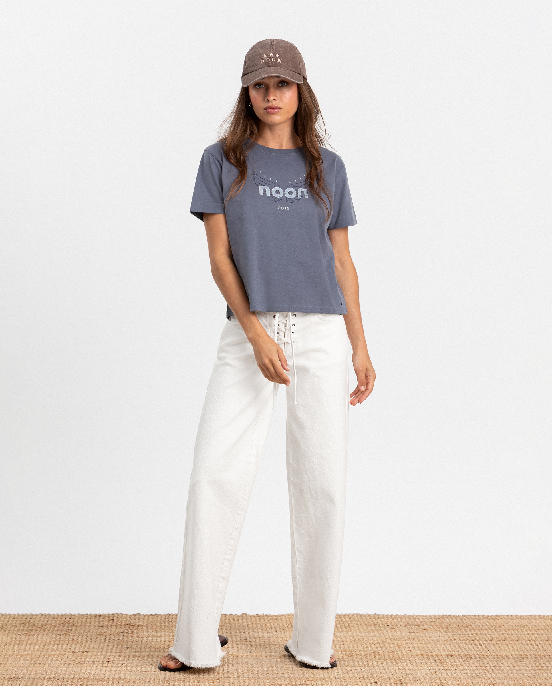 T-shirt com Logo e Asas Azul-4