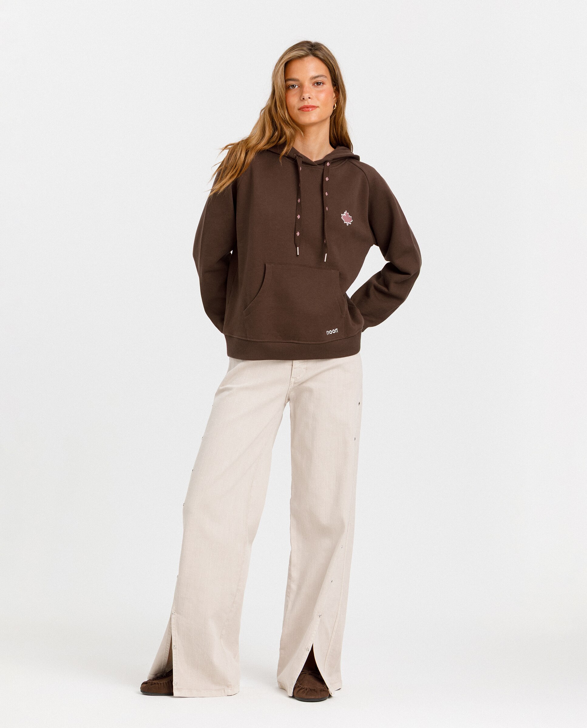 Sweatshirt com Capuz e Logo Castanho-4