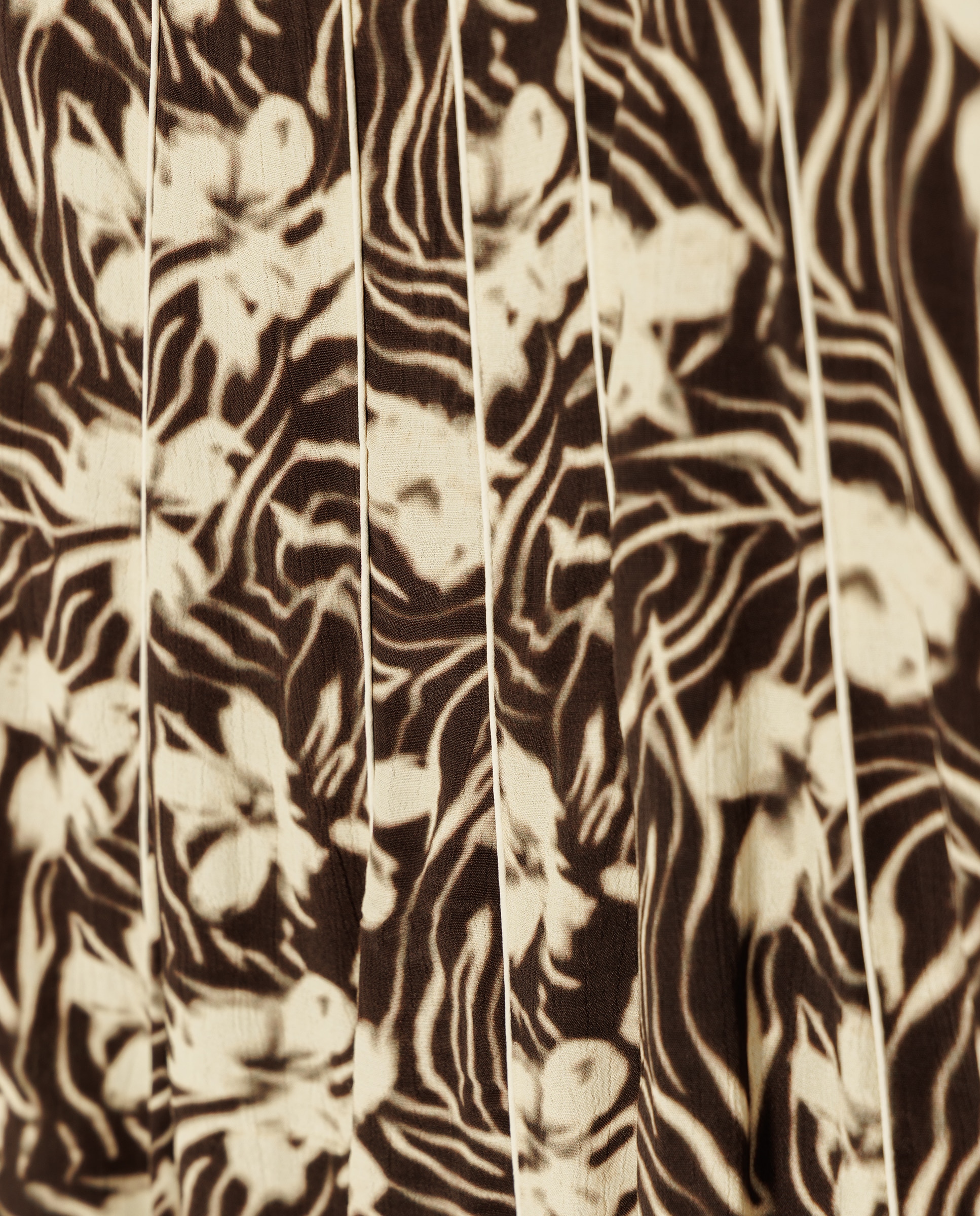 Vestido Midi Estampado sem Mangas Castanho-4