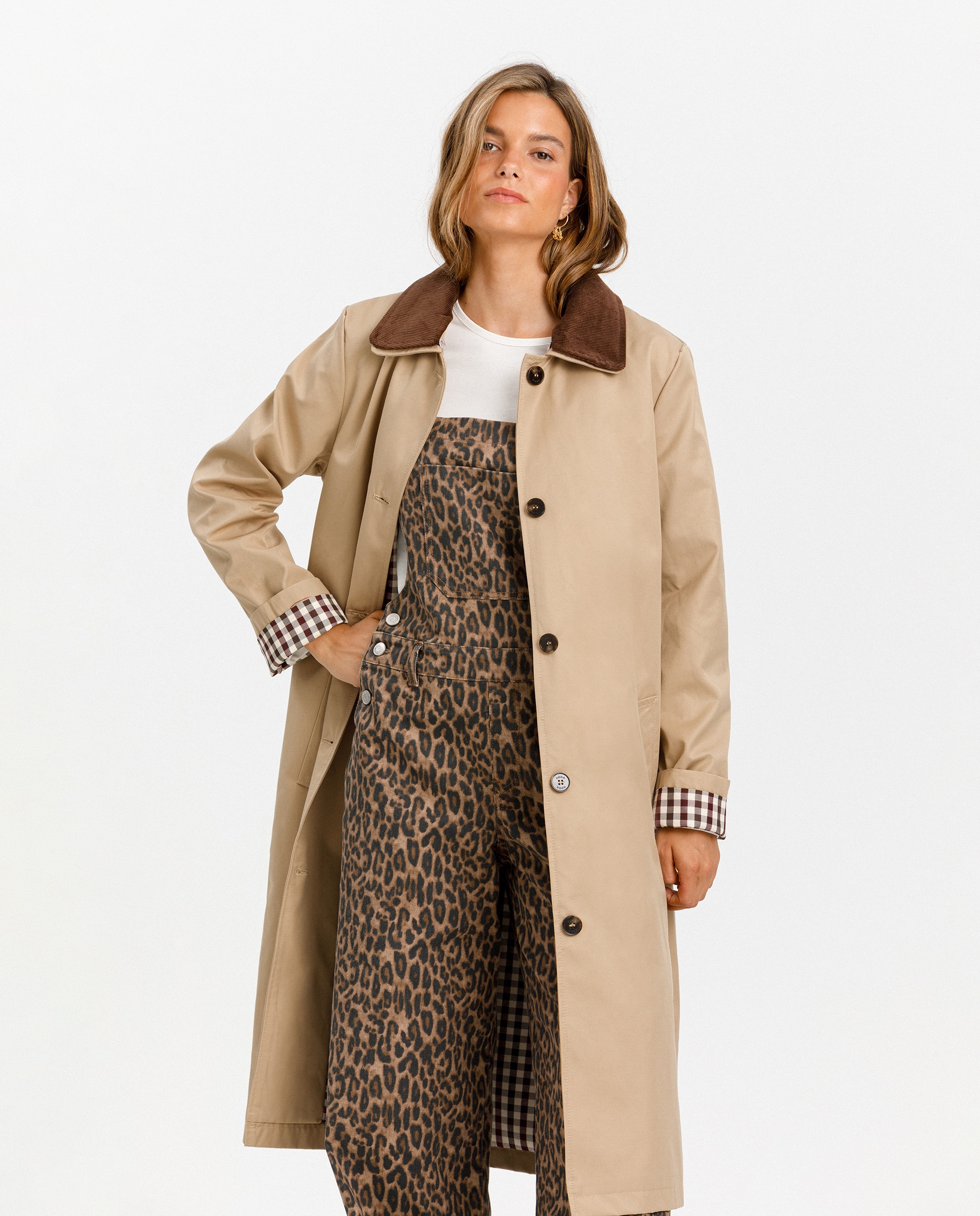 Gabardina Comprida com Gola Tipo Camisa Bege-4
