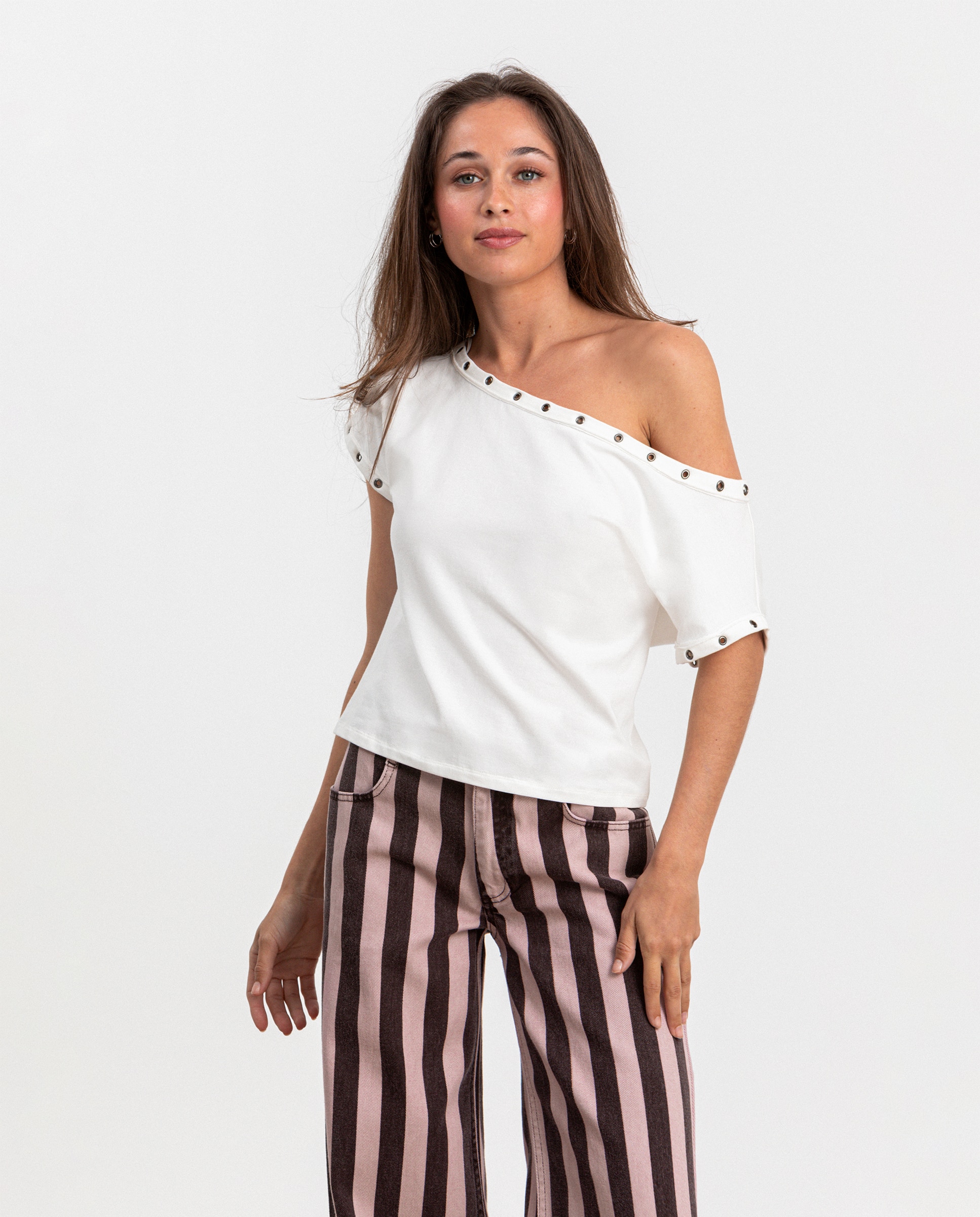 Jeans Relaxed com Estampado Às Riscas Rosa-4
