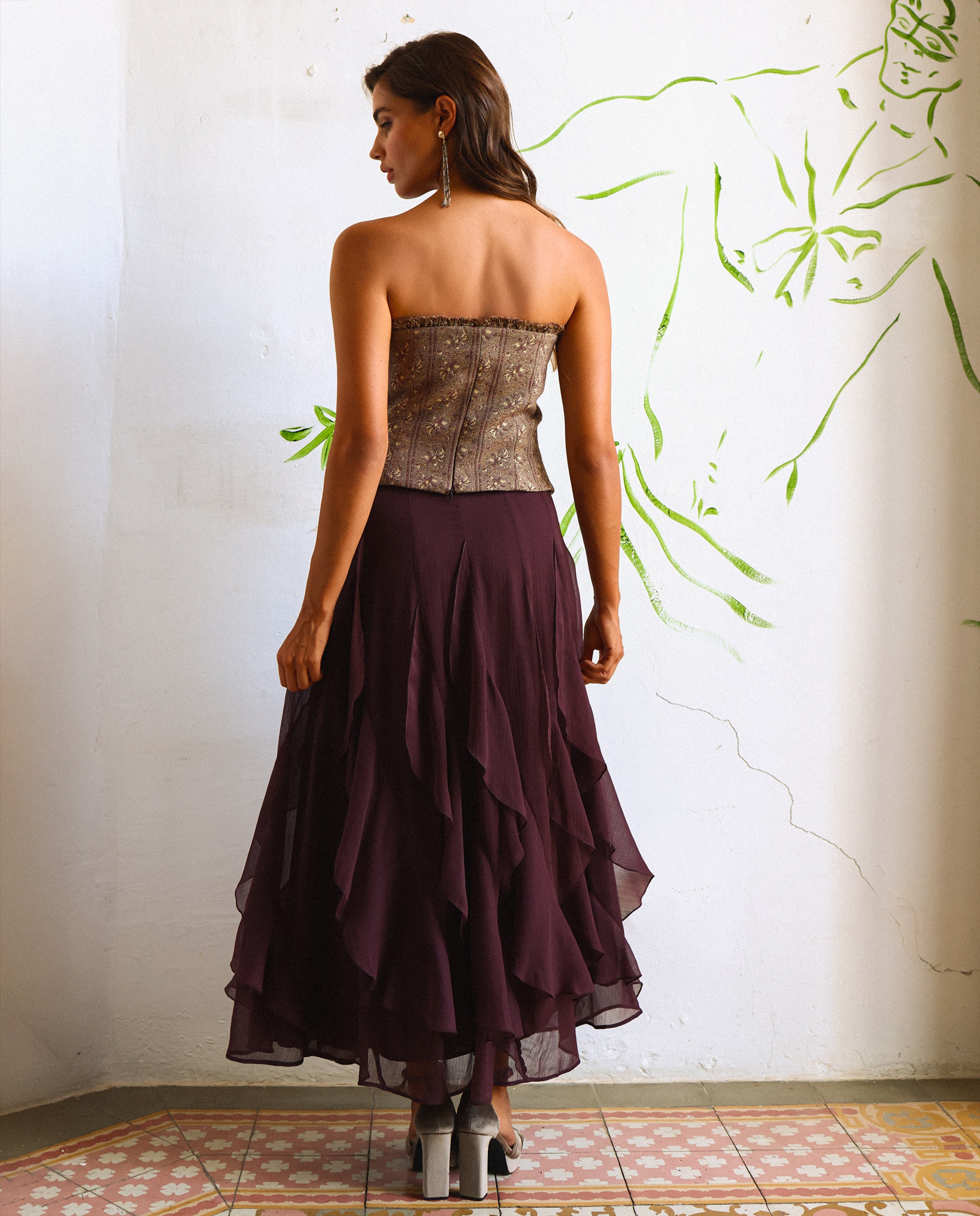 Saia Midi com Folhos Liso Bordeaux-2